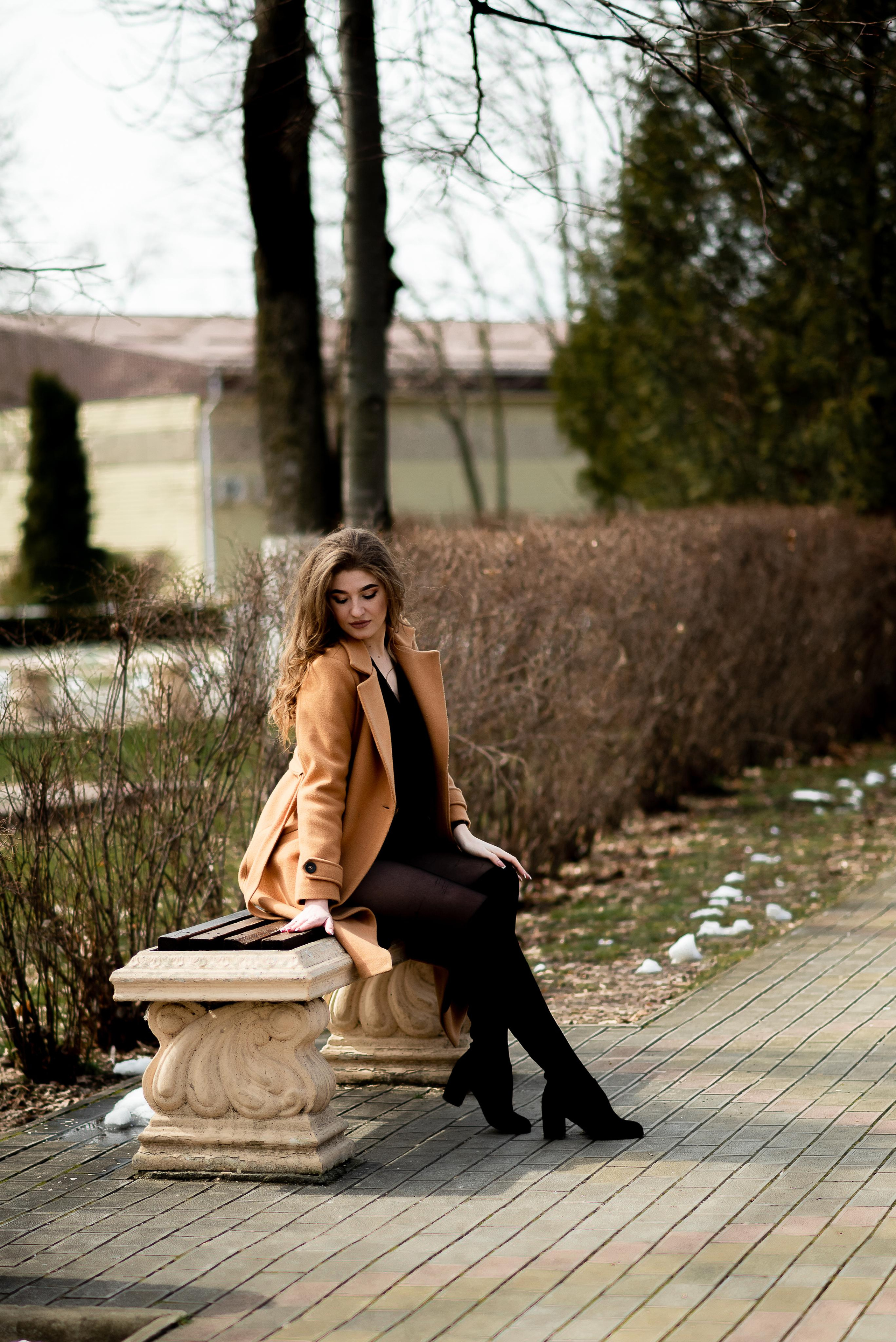 Фотосессия Алины в парке. Видеосьемка, фотосьемка свадеб, юбилеев, утренников в Краснодарском кр