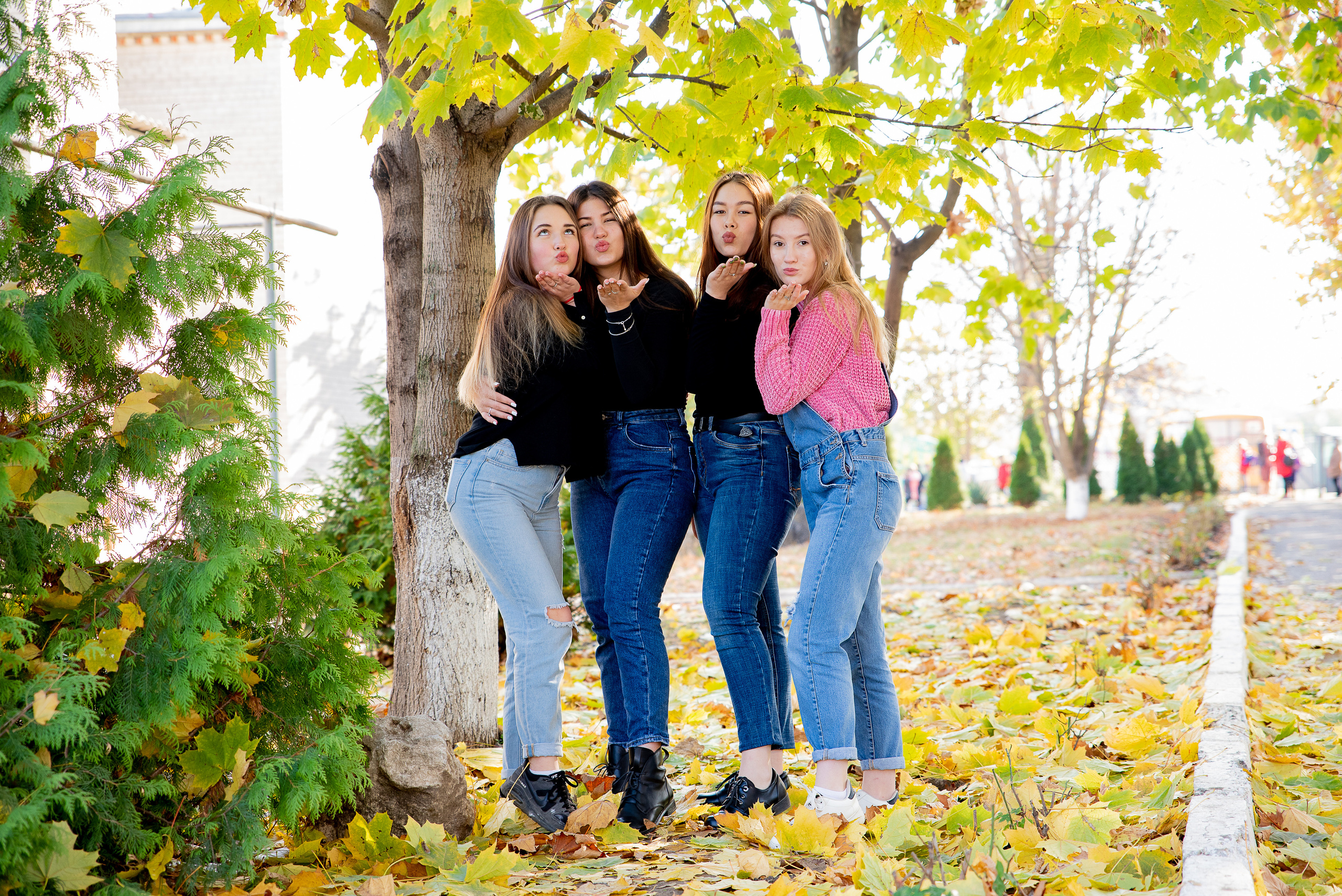 Школа г. Курганинск. Видеосьемка, фотосьемка свадеб, юбилеев, утренников в Краснодарском кр