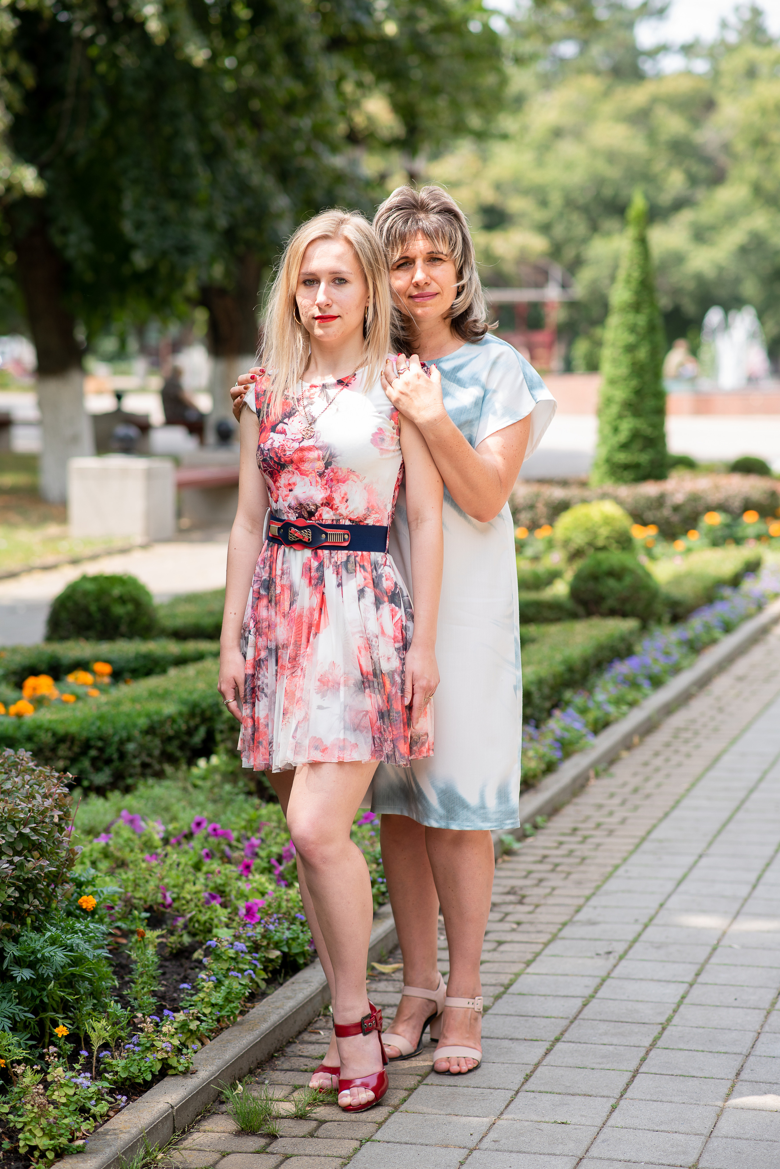 Школа п. Глубокий. Видеосьемка, фотосьемка свадеб, юбилеев, утренников в Краснодарском кр