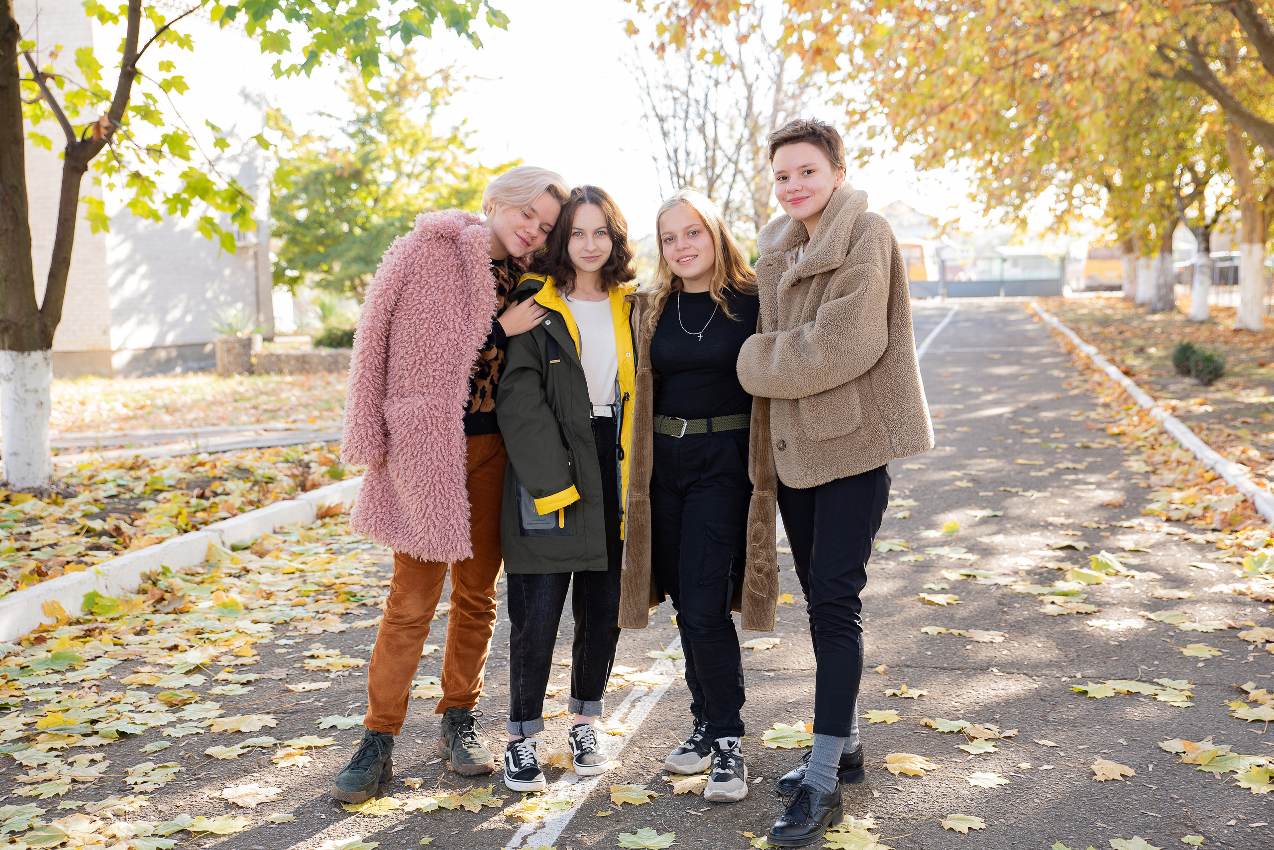 Школа г. Курганинск. Видеосьемка, фотосьемка свадеб, юбилеев, утренников в Краснодарском кр