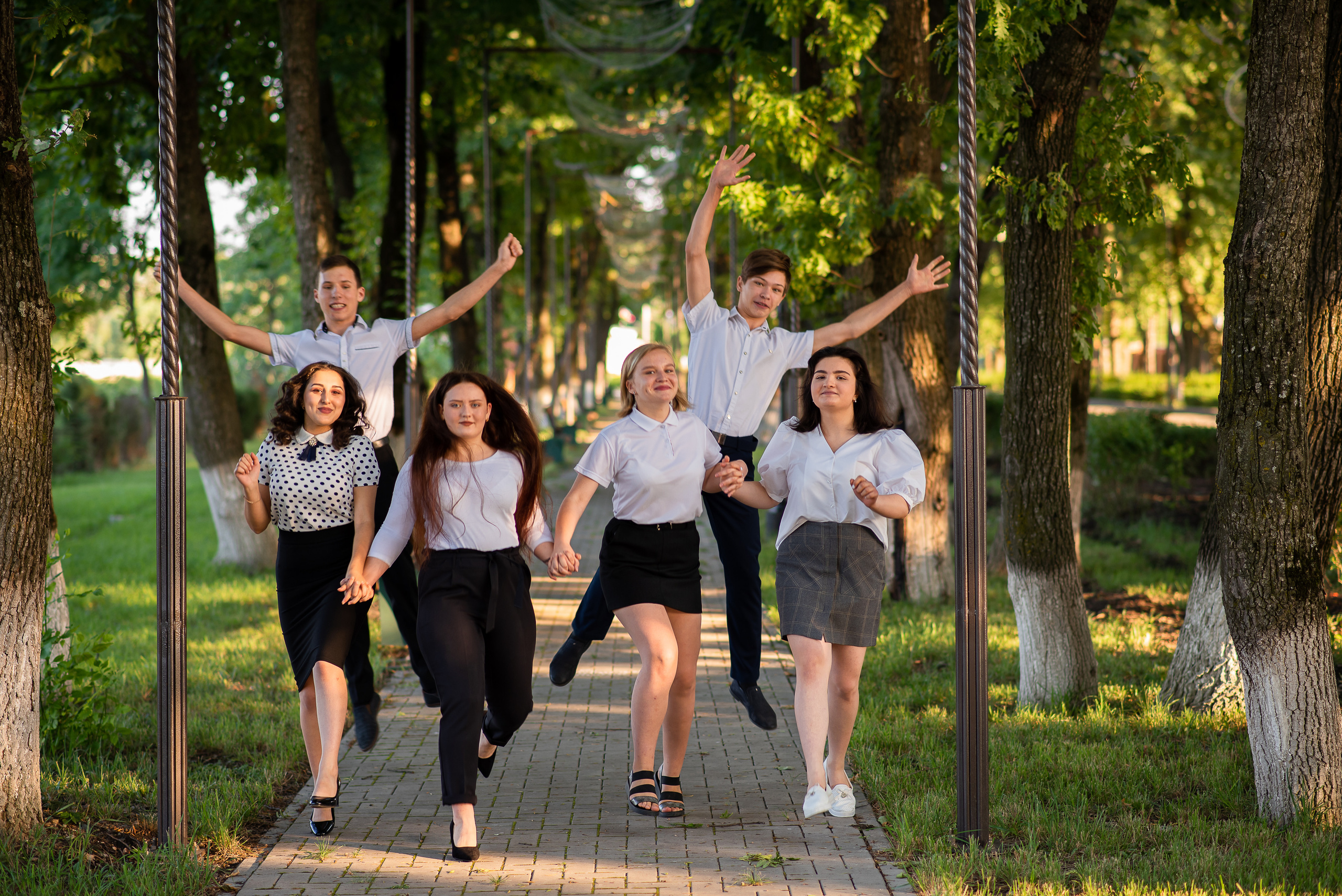 Школа № 3 Лабинск. Видеосьемка, фотосьемка свадеб, юбилеев, утренников в Краснодарском кр