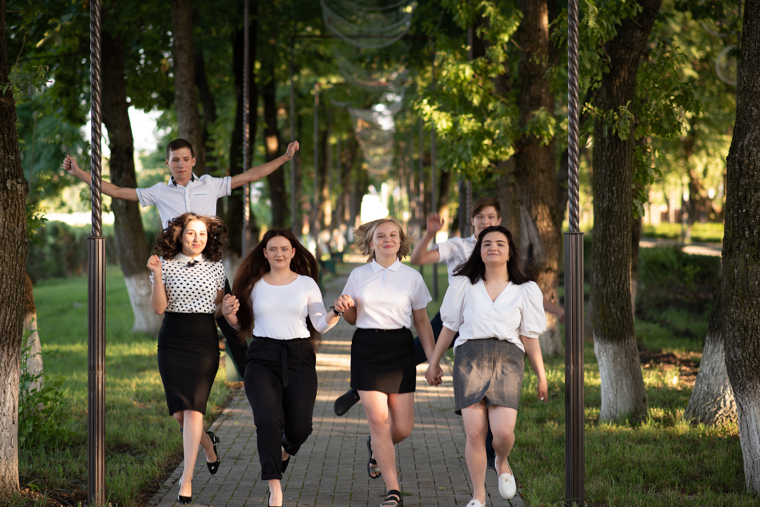 Школа № 3 Лабинск. Видеосьемка, фотосьемка свадеб, юбилеев, утренников в Краснодарском кр