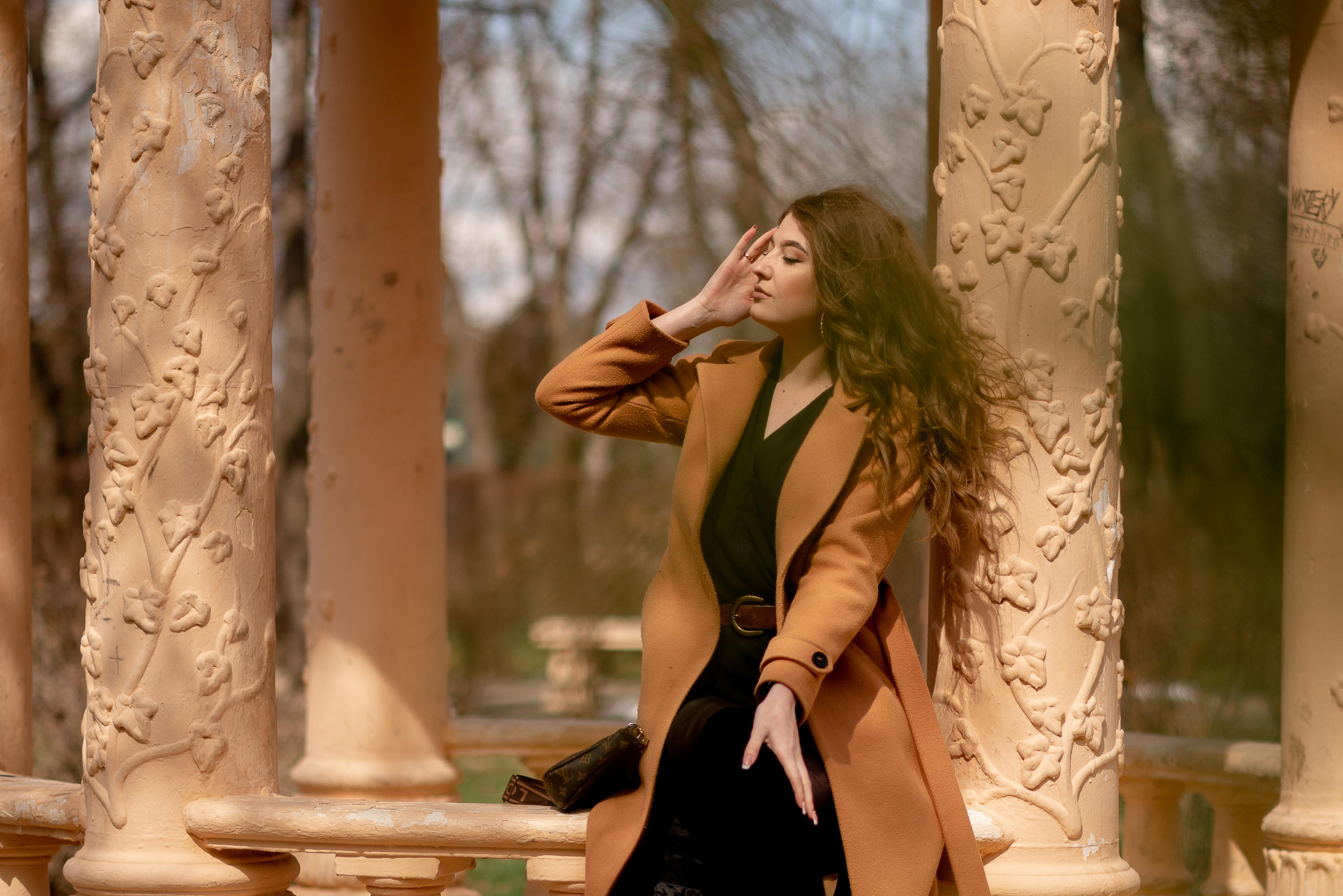 Фотосессия Алины в парке. Видеосьемка, фотосьемка свадеб, юбилеев, утренников в Краснодарском кр