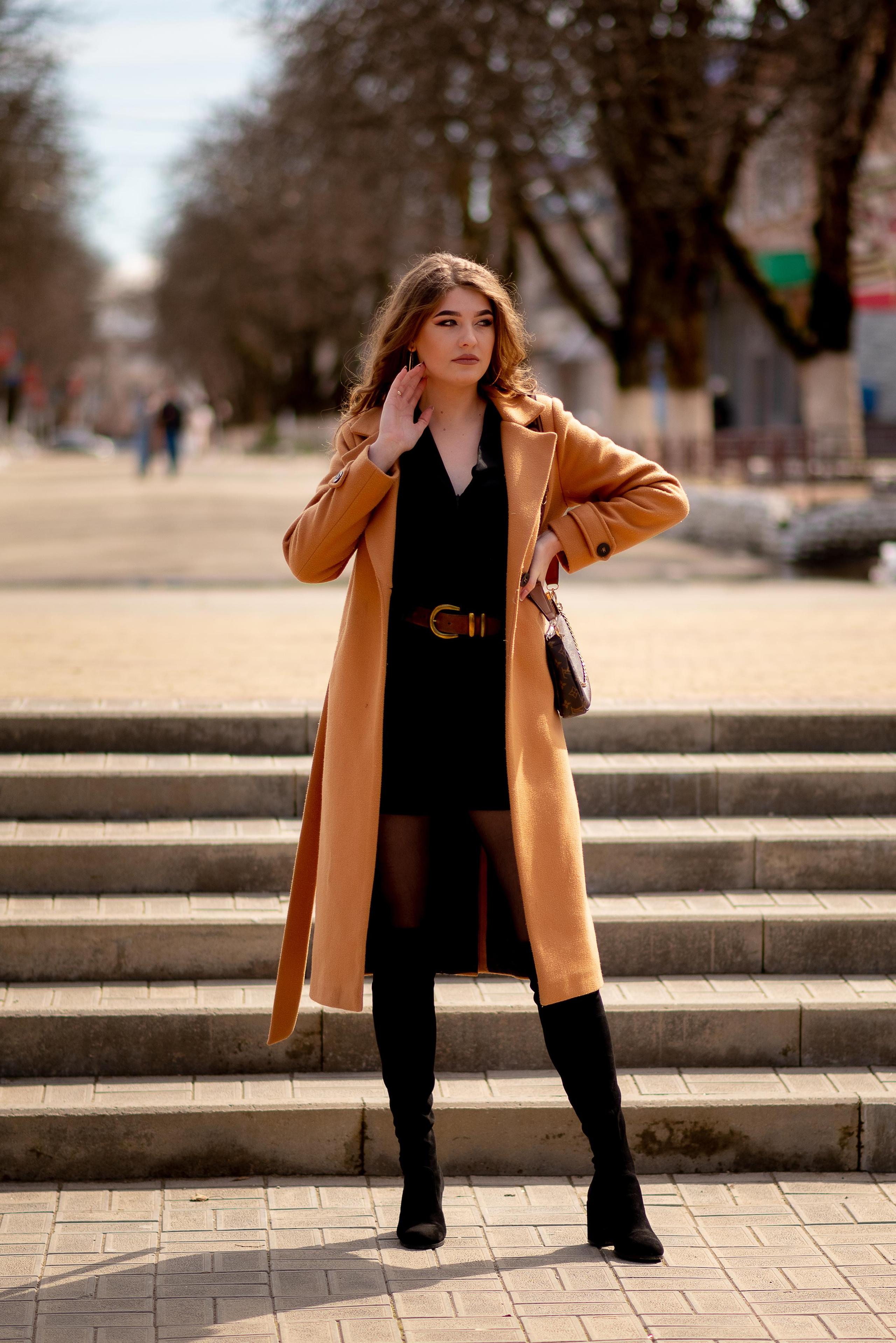 Фотосессия Алины в парке. Видеосьемка, фотосьемка свадеб, юбилеев, утренников в Краснодарском кр