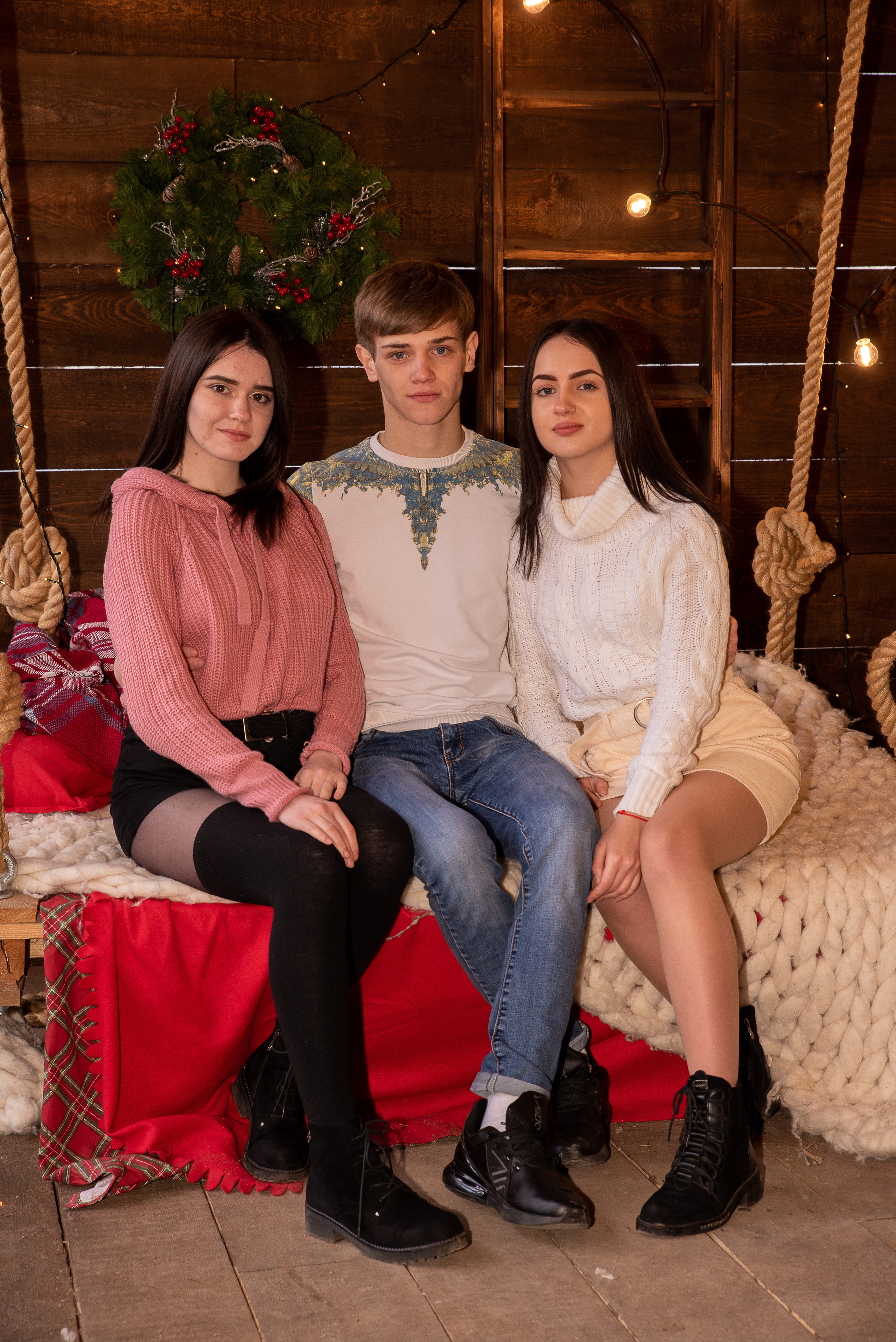 Школа п. Глубокий. Видеосьемка, фотосьемка свадеб, юбилеев, утренников в Краснодарском кр