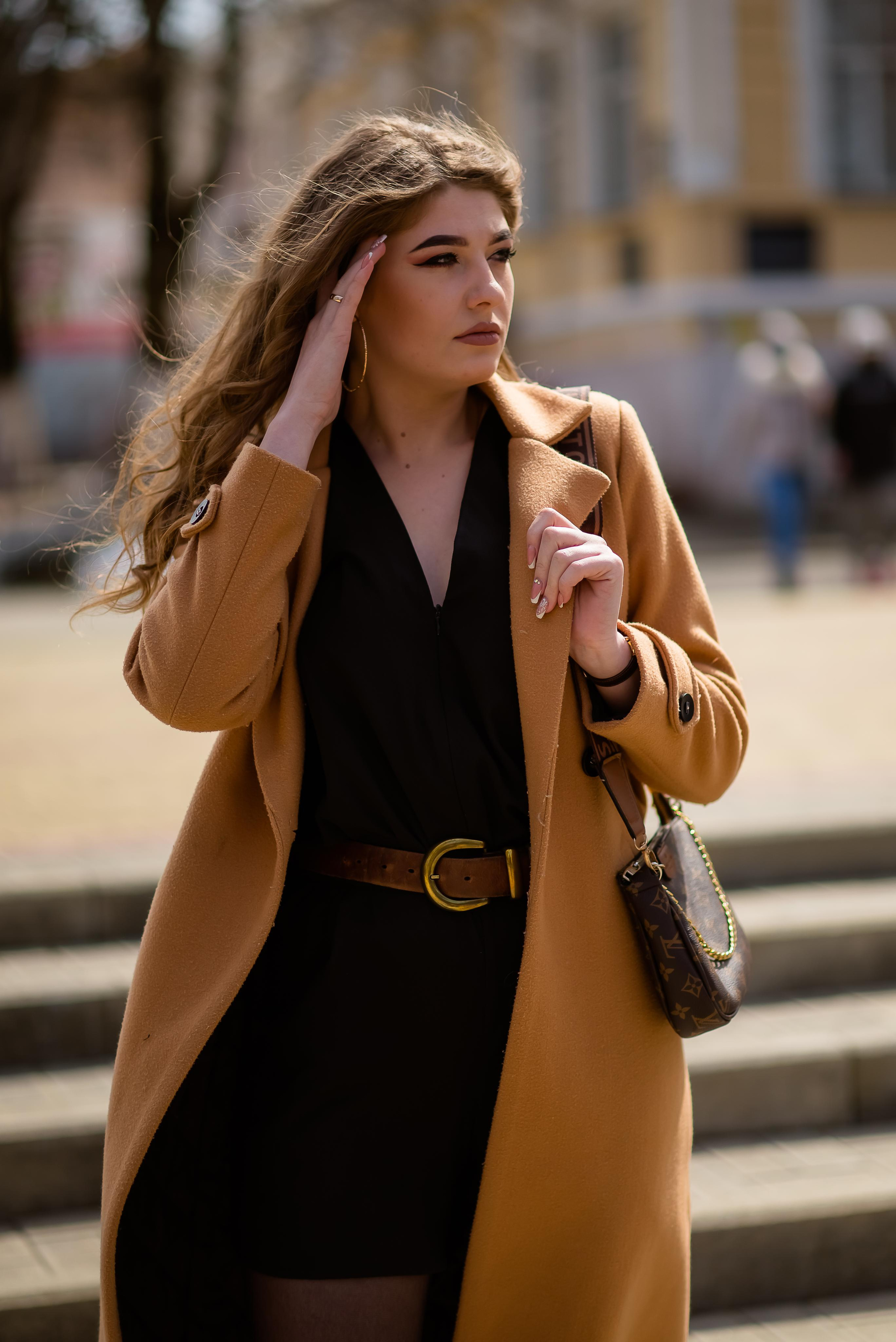 Фотосессия Алины в парке. Видеосьемка, фотосьемка свадеб, юбилеев, утренников в Краснодарском кр