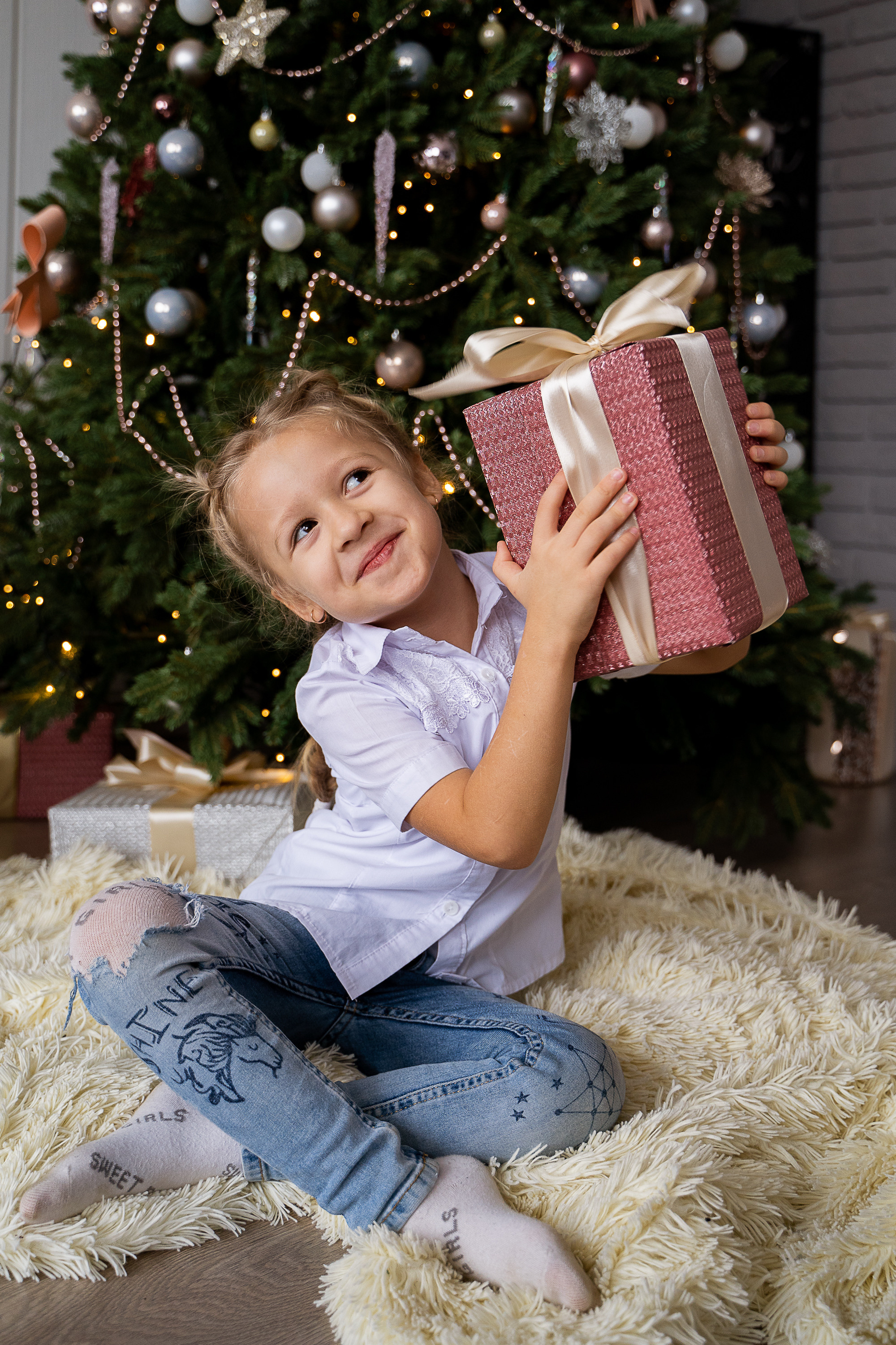 Дети и самоеды. Видеосьемка, фотосьемка свадеб, юбилеев, утренников в Краснодарском кр