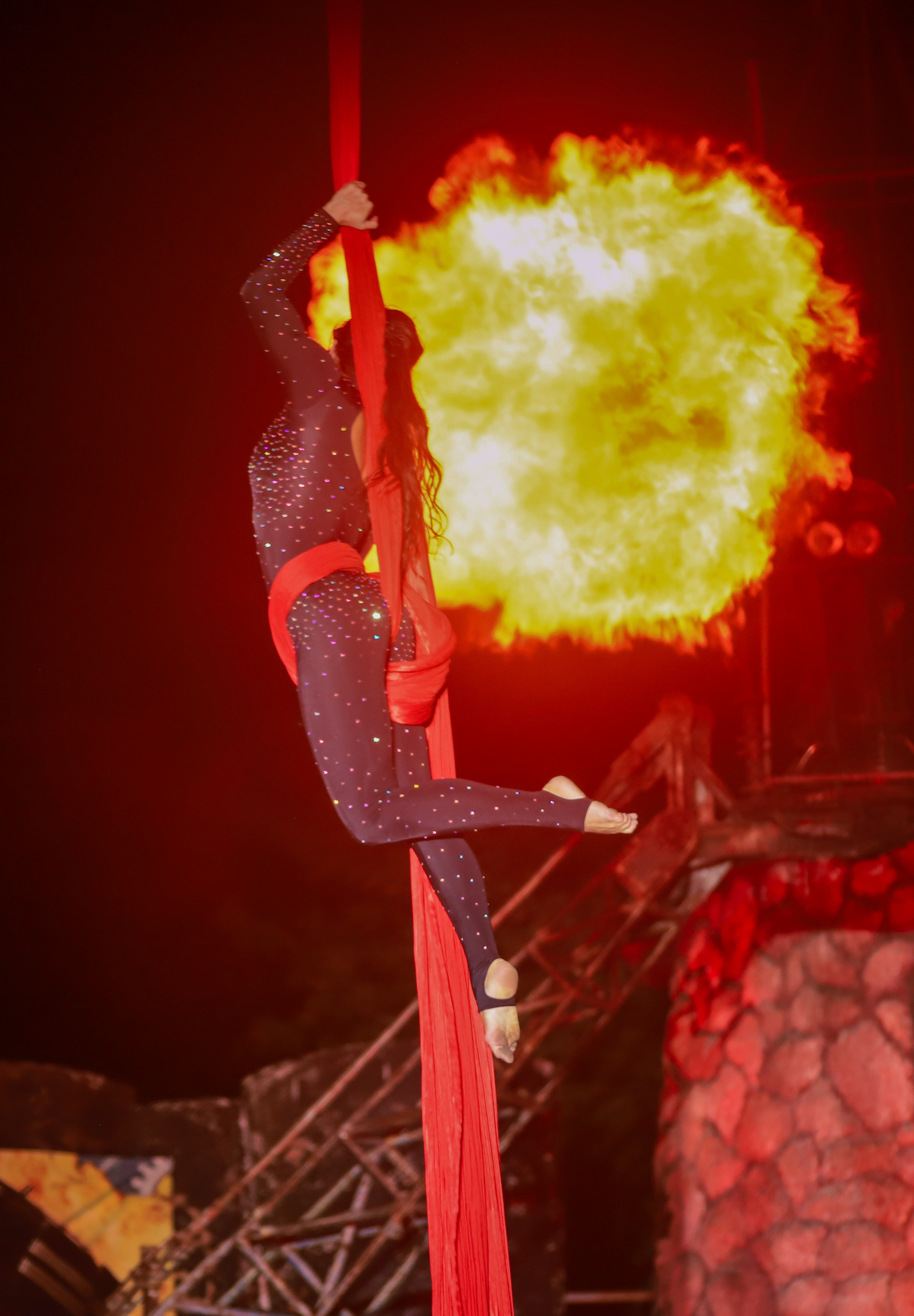 Вселенский фестиваль огня мастера Панина 2024, Москва