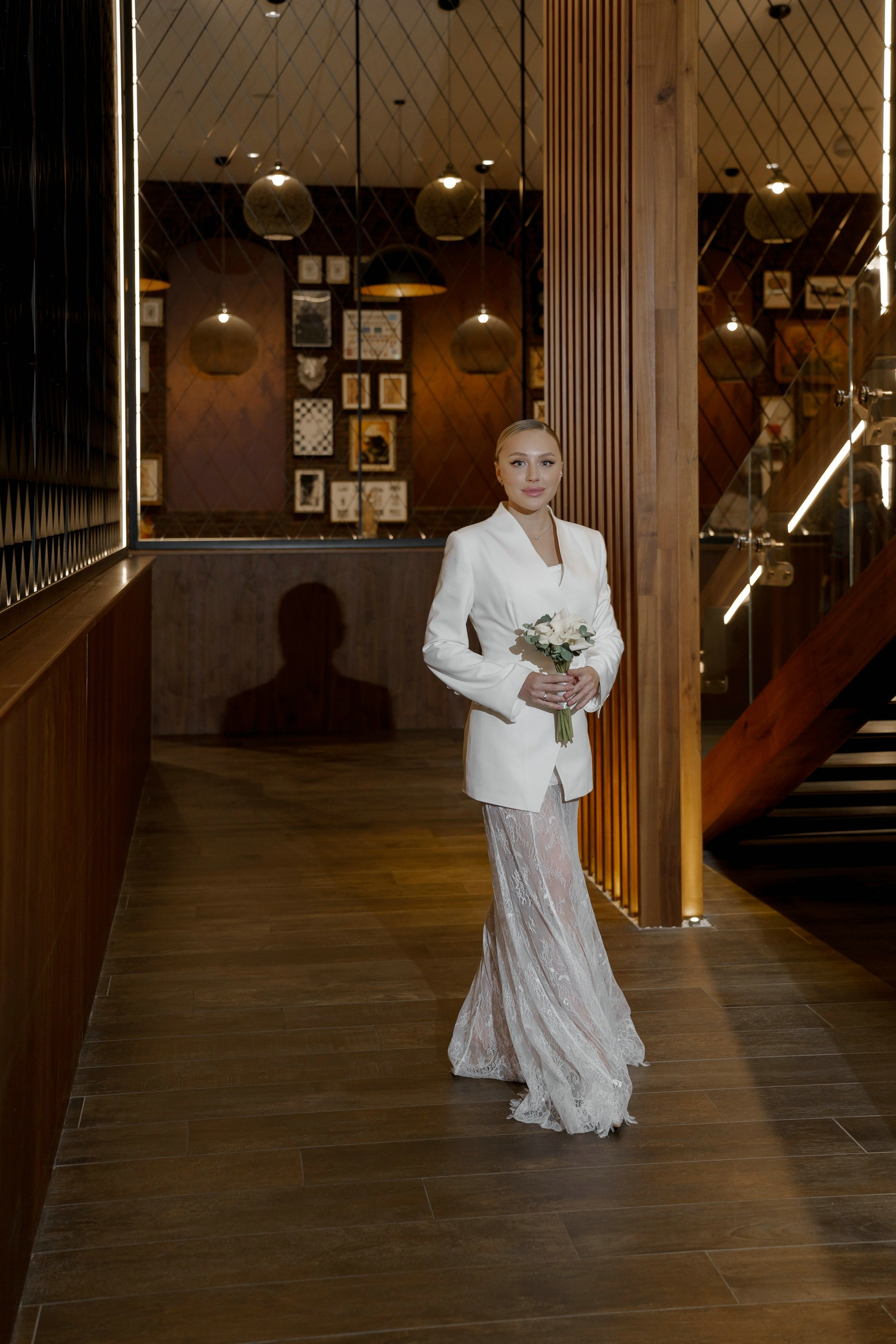 Свадебная фотосессия невесты в гостинице Рэдиссон Блу Олимпийский