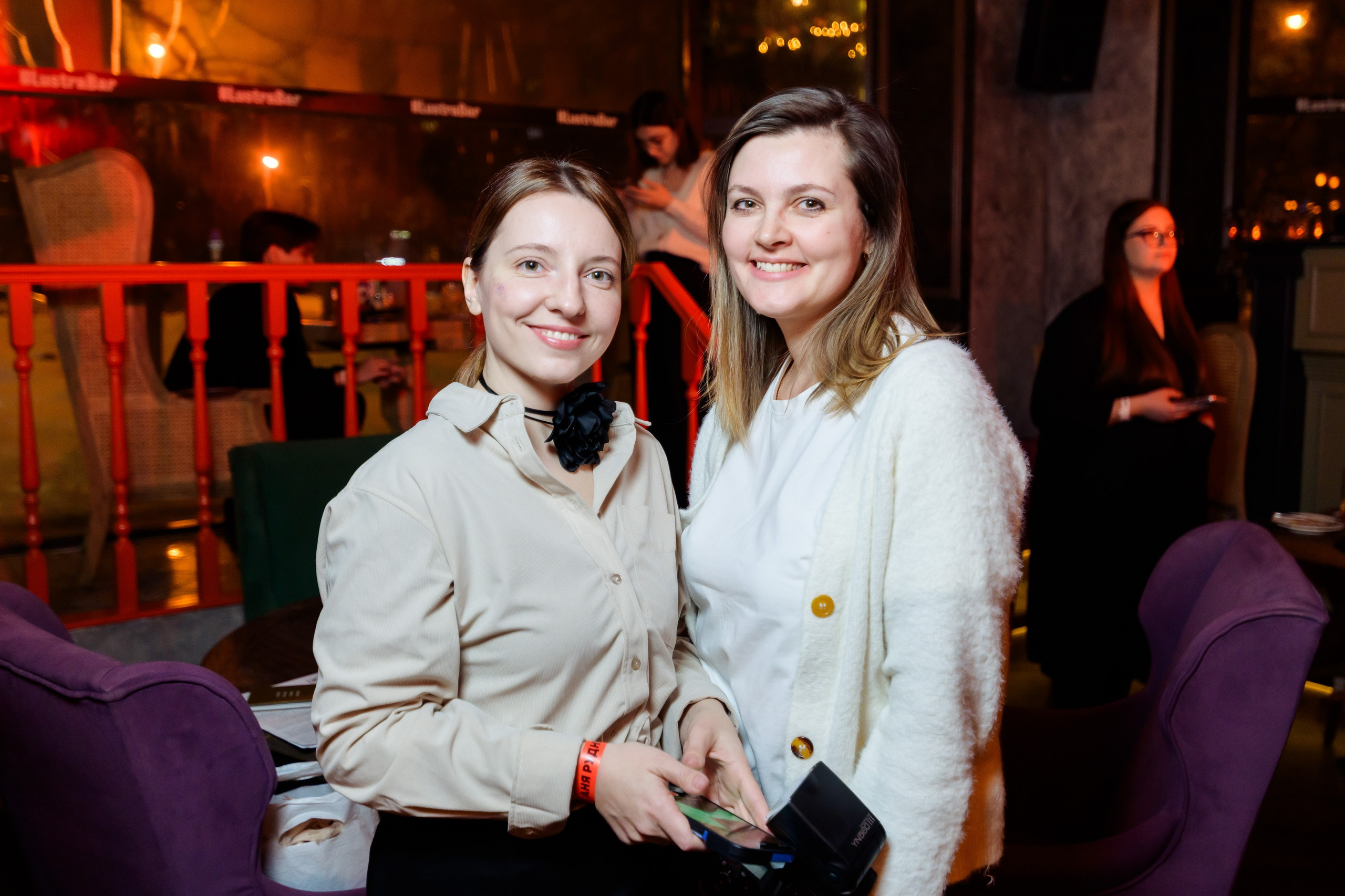 Люстра бар. Репортажный фотограф Сергей Дроздов