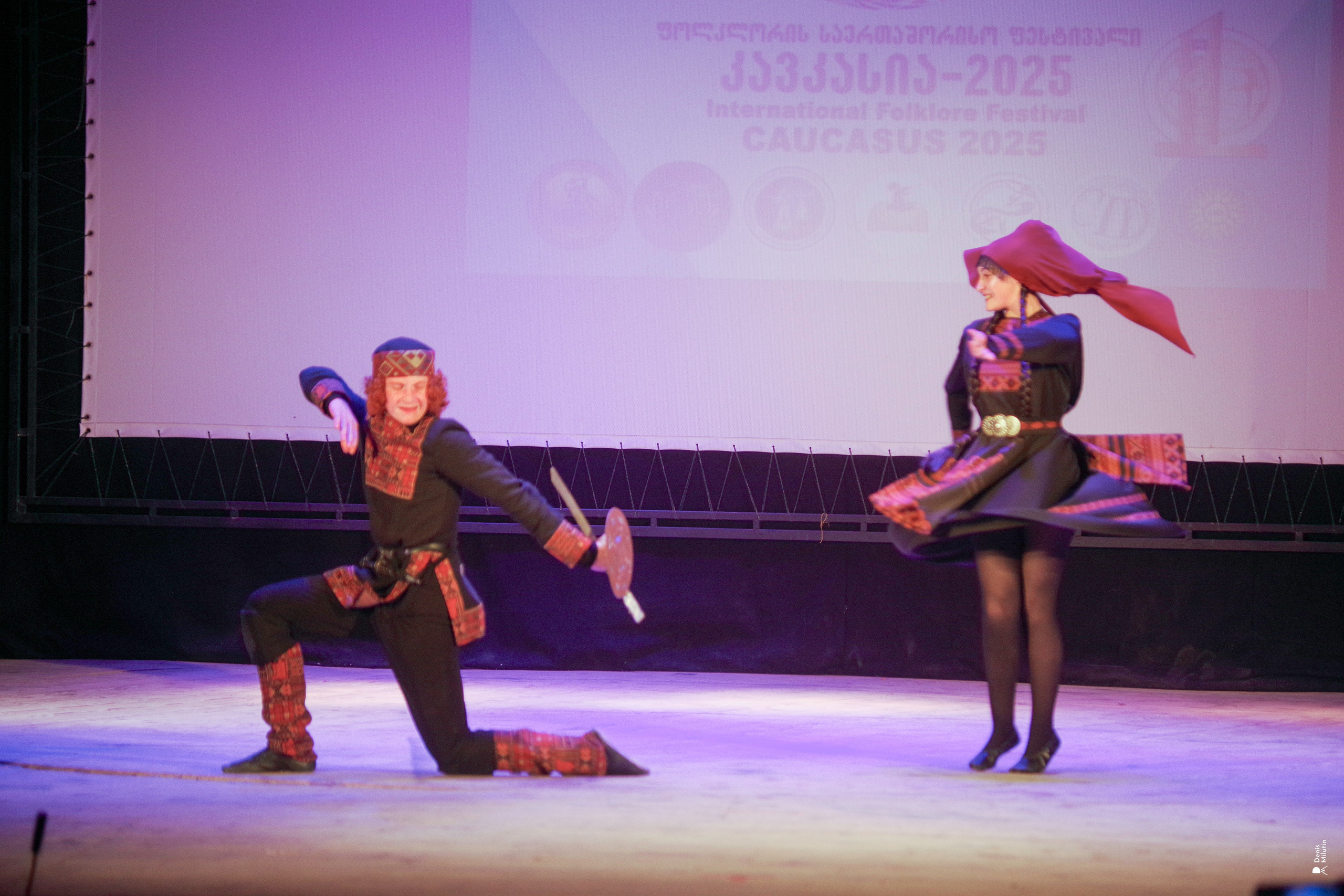 Танцы в прекрасном Они. Портретный фотограф Денис Милютин