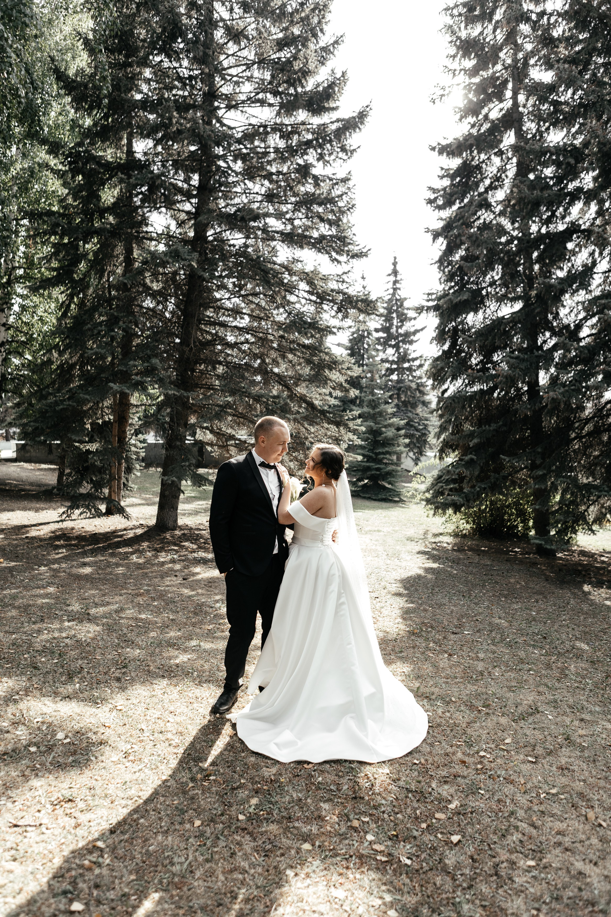 Свадебный фотограф Уфа — Руслан ГабдлисламовЖивые эмоции, красивые кадры, воспоминания на всю жизнь.Работаю по всей Республике Башкортоста. Свадебный фотограф Уфа Руслан Габдлисламов