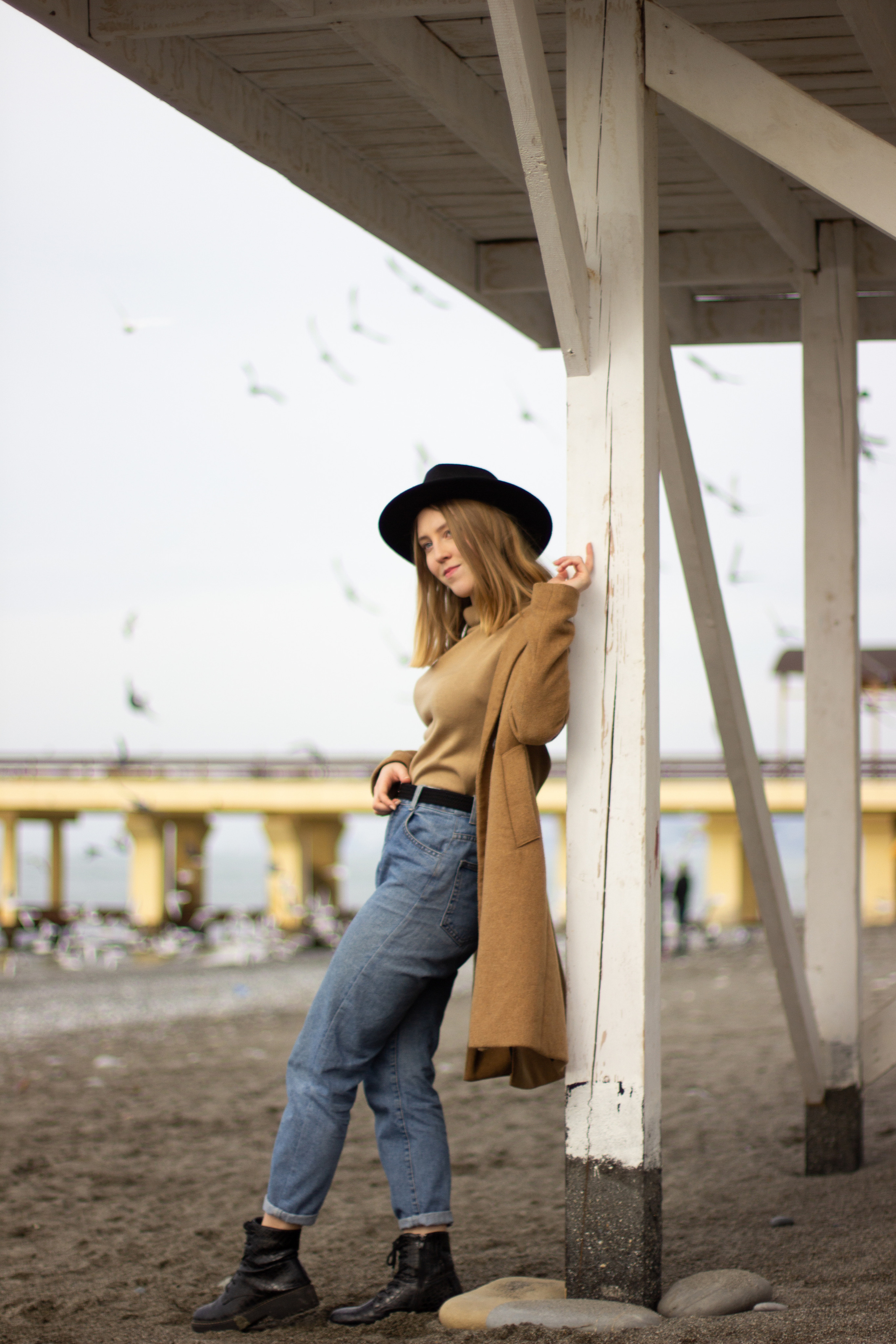 На море с чайками. Фотограф в Краснодаре