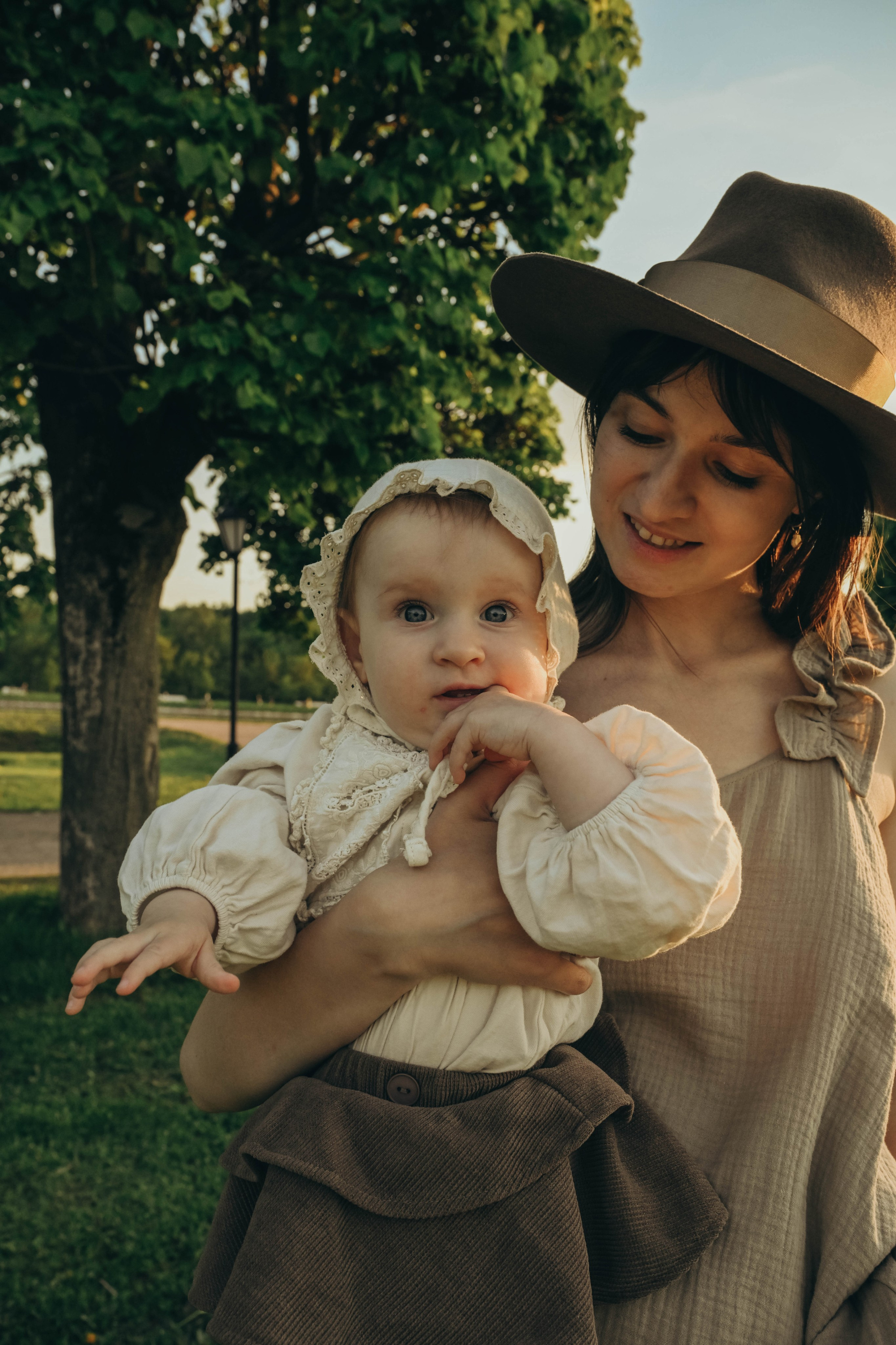 Кусково мама и дочка. Семейный фотограф в Москве Люберцах Ирина Вронская