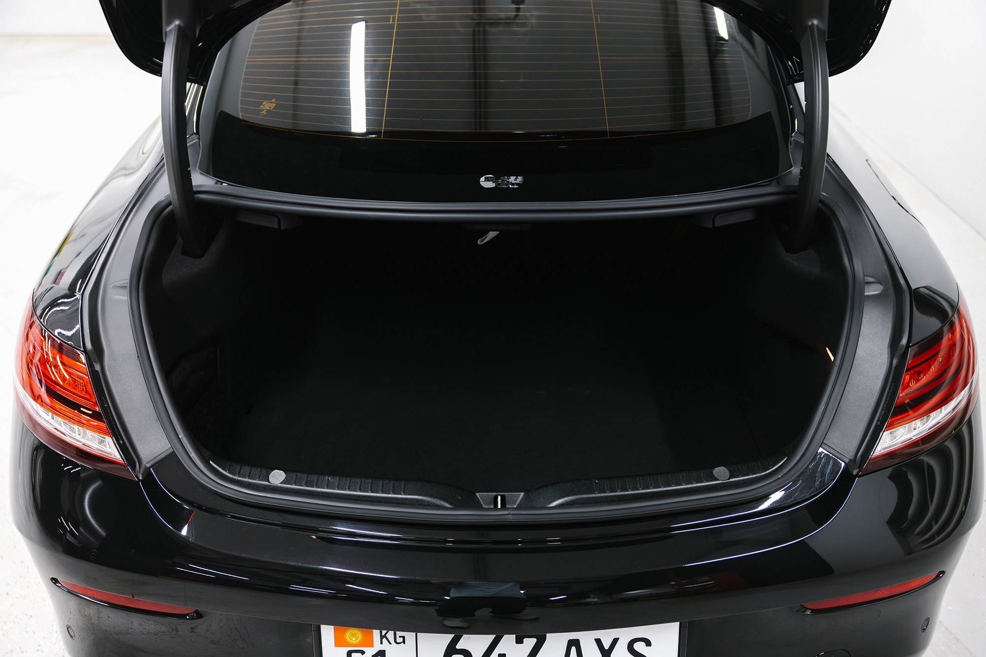 Mercedes-Benz C-класс AMG 2.0 AT, 2023, 9 450 км. Автосалон «Х-Авто»