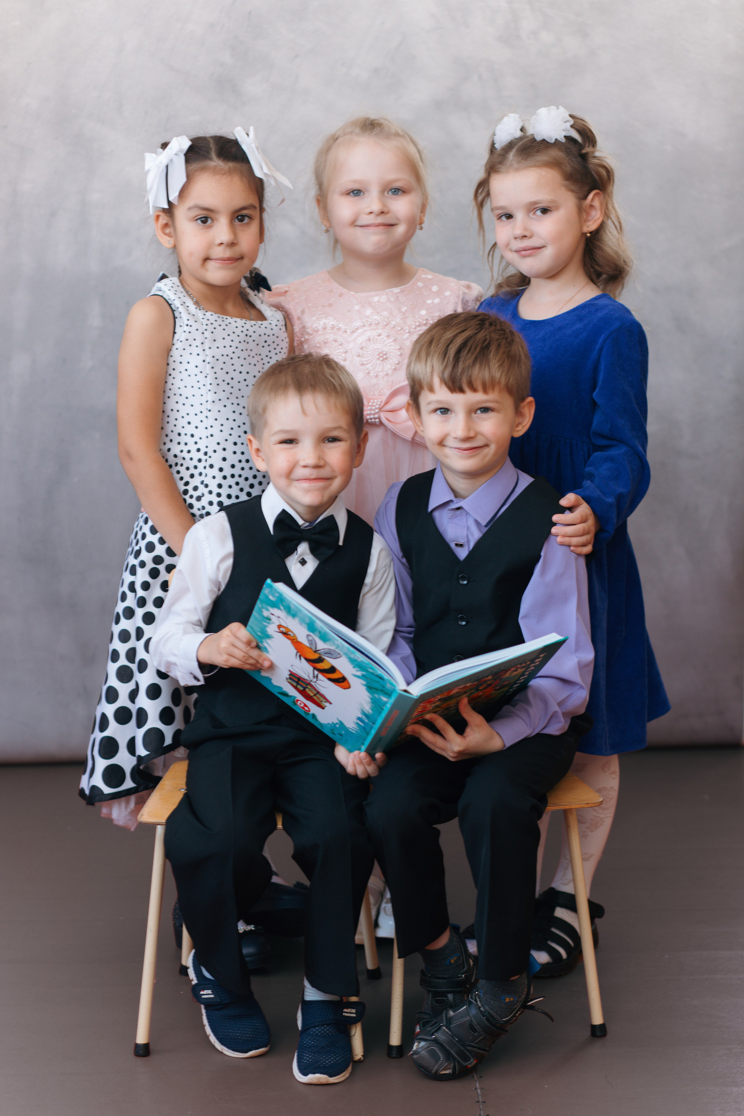 Детский сад № 20. Фотосессия для выпускного альбома. Студия выпускных альбомов Остров