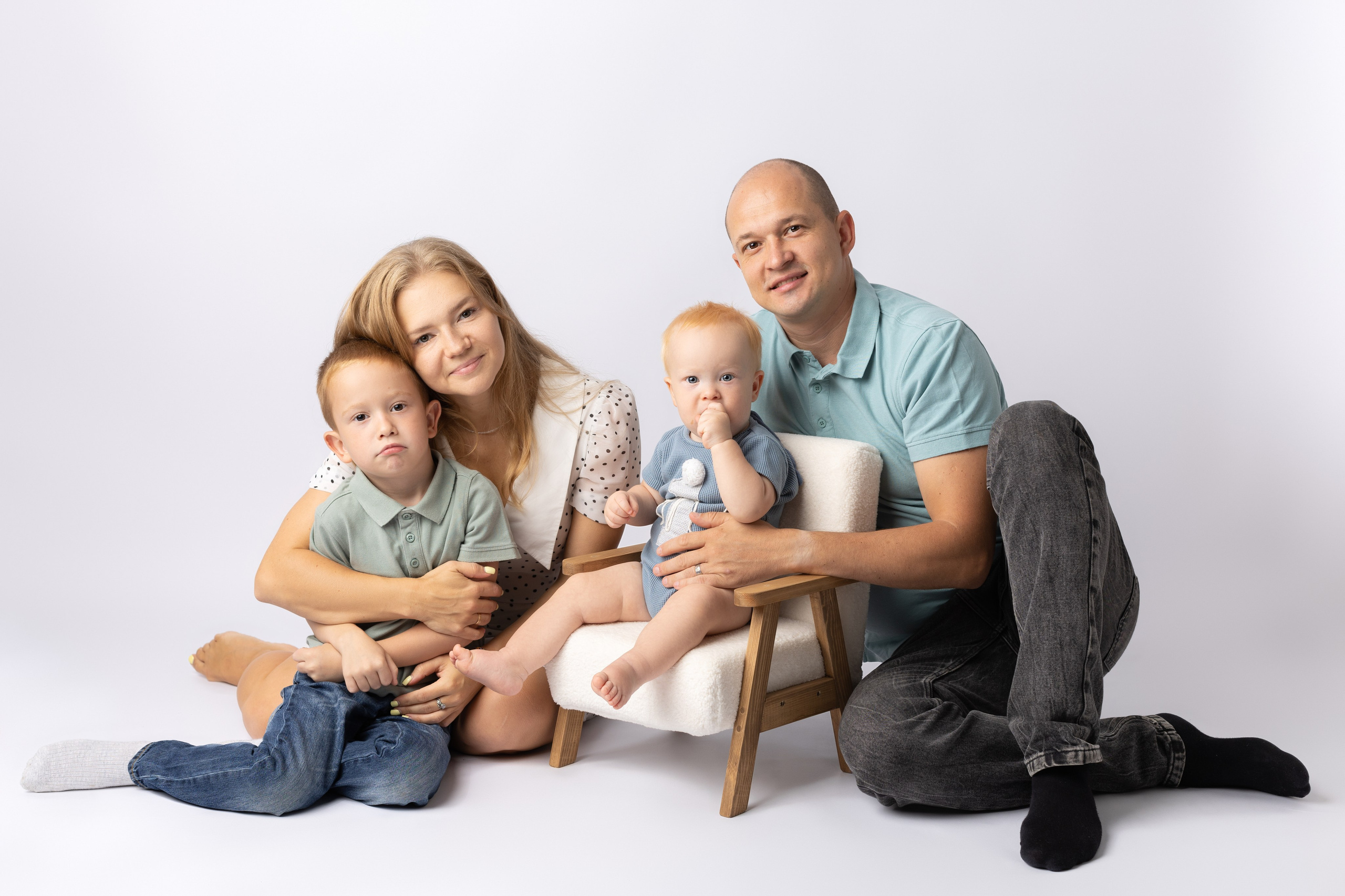 Фотосессия к первому дню рождения. Фотограф новорожденных, детский фотограф в г. Оренбурге Екатерина Козлова