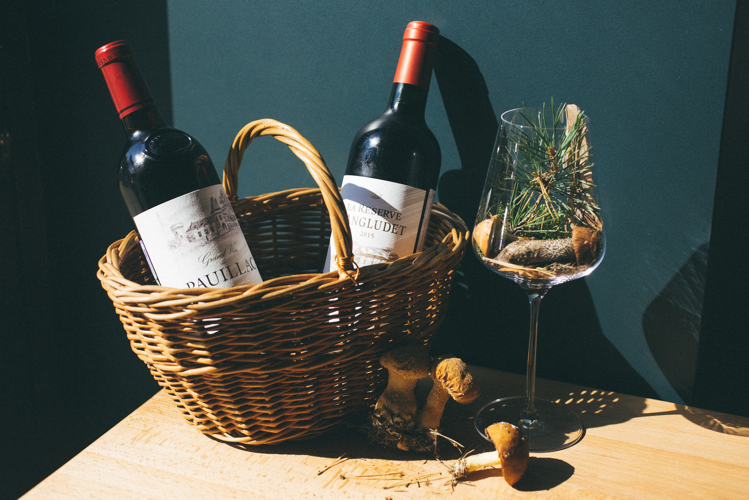 FOOD/WINE. Photo/Video Production