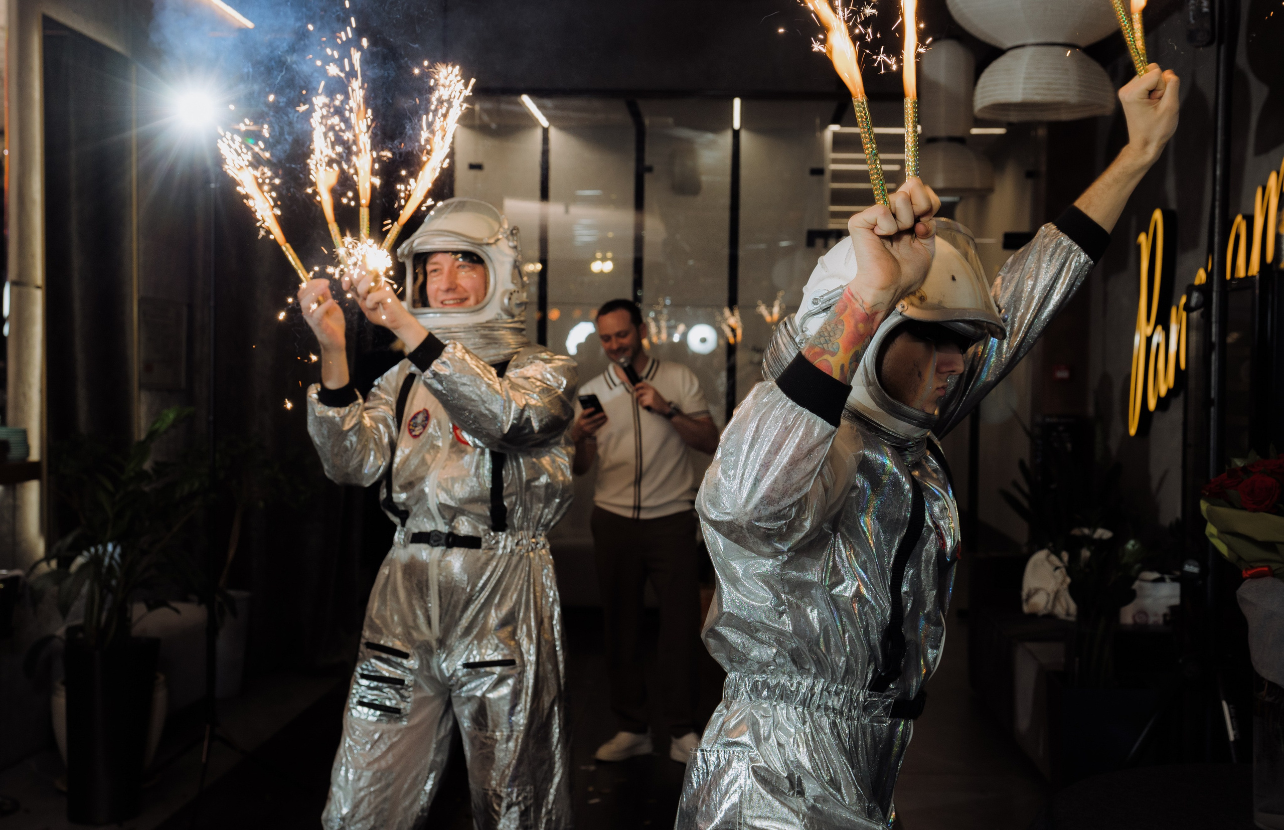 День Рождения. АНДРЕЙ ШИРКАЛИН РЕПОРТАЖНЫЙ ФОТОГРАФ МОСКВА НА КОРПОРАТИВ, ДЕНЬ РОЖДЕНИЯ, БАНКЕТ, КОНФЕРЕНЦИЮ, ТИМБИЛДИНГ