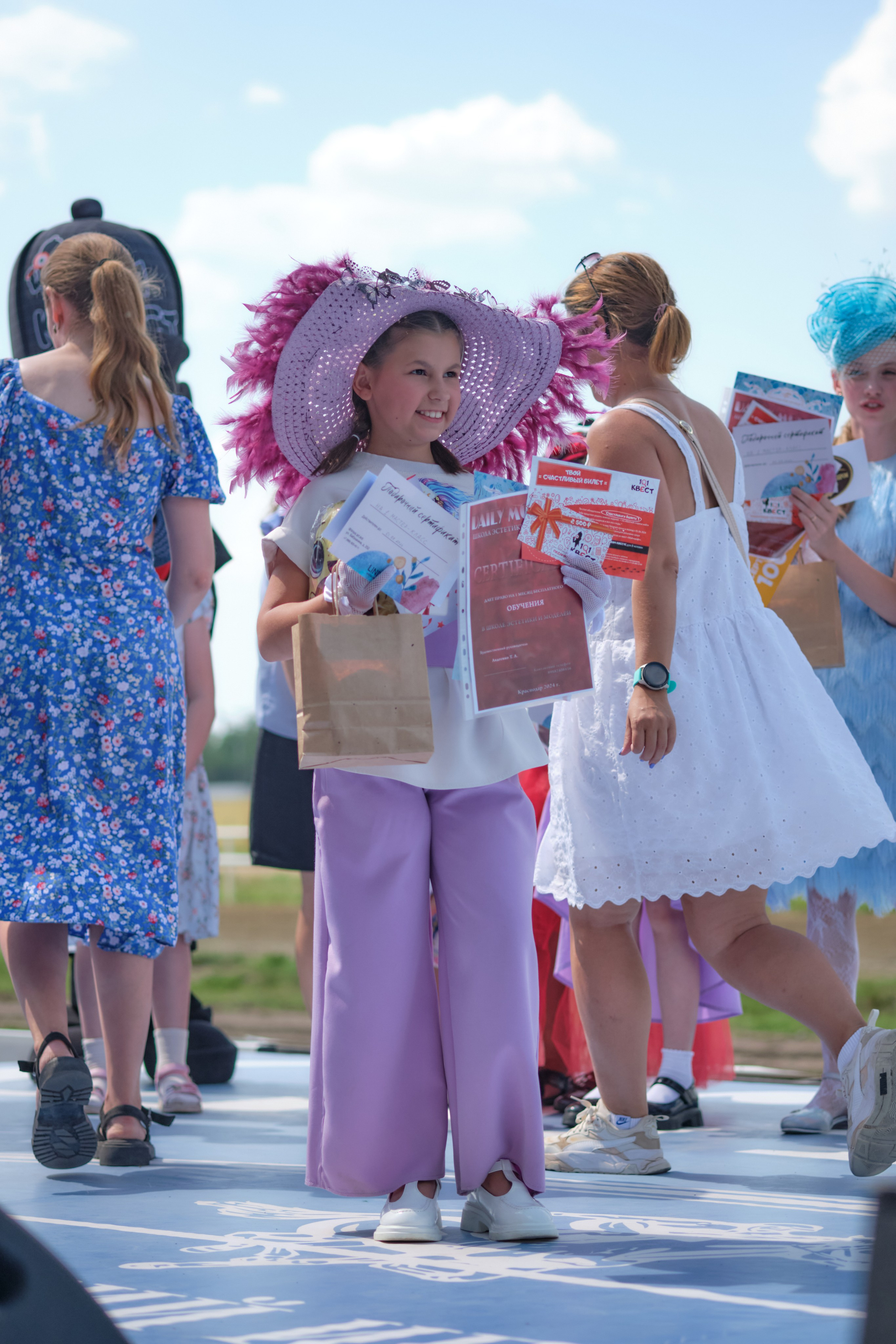 Скачки. Предметный фотограф в Краснодаре
