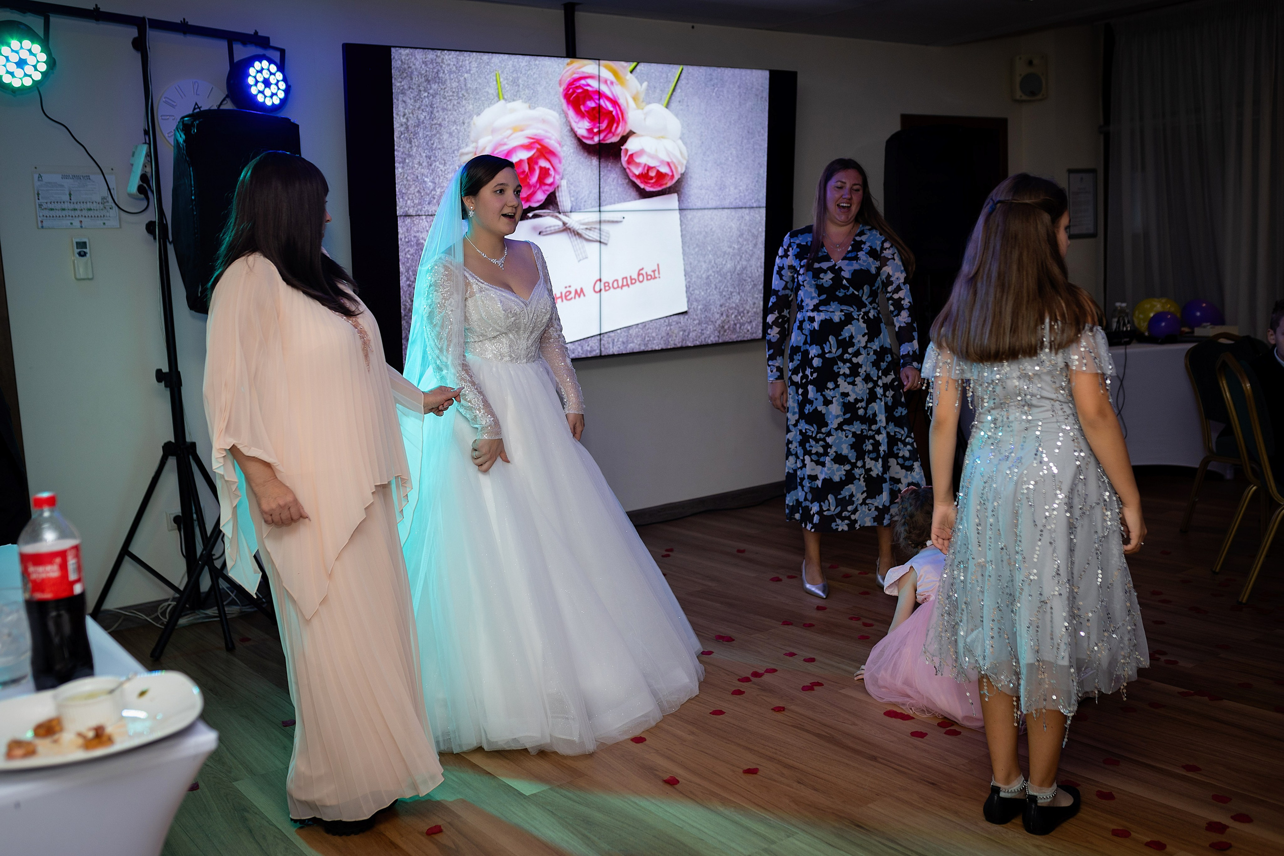 Свадебная фотосессия Никиты и Валерии. Фотограф в Железнодорожном и Балашихе