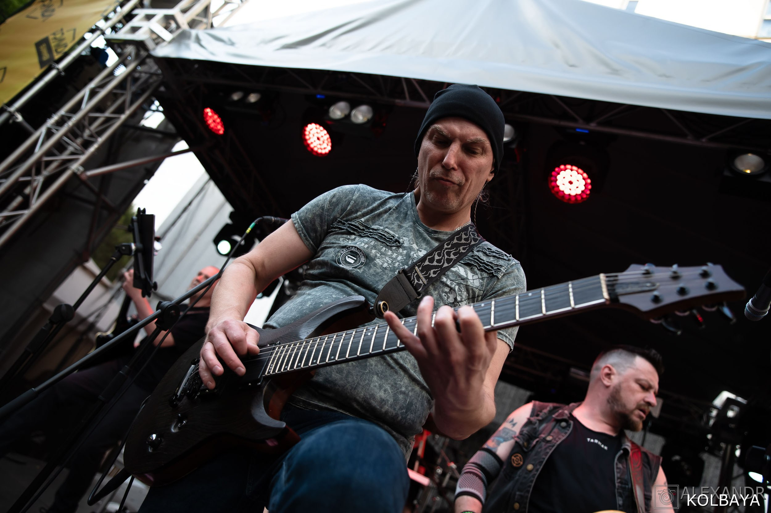 Фоторепортаж с мэшап концерта группы Черный Обелиск 4 июля 2024 года. Концертный и театральный репортажный фотограф в Москве Александр Колбая