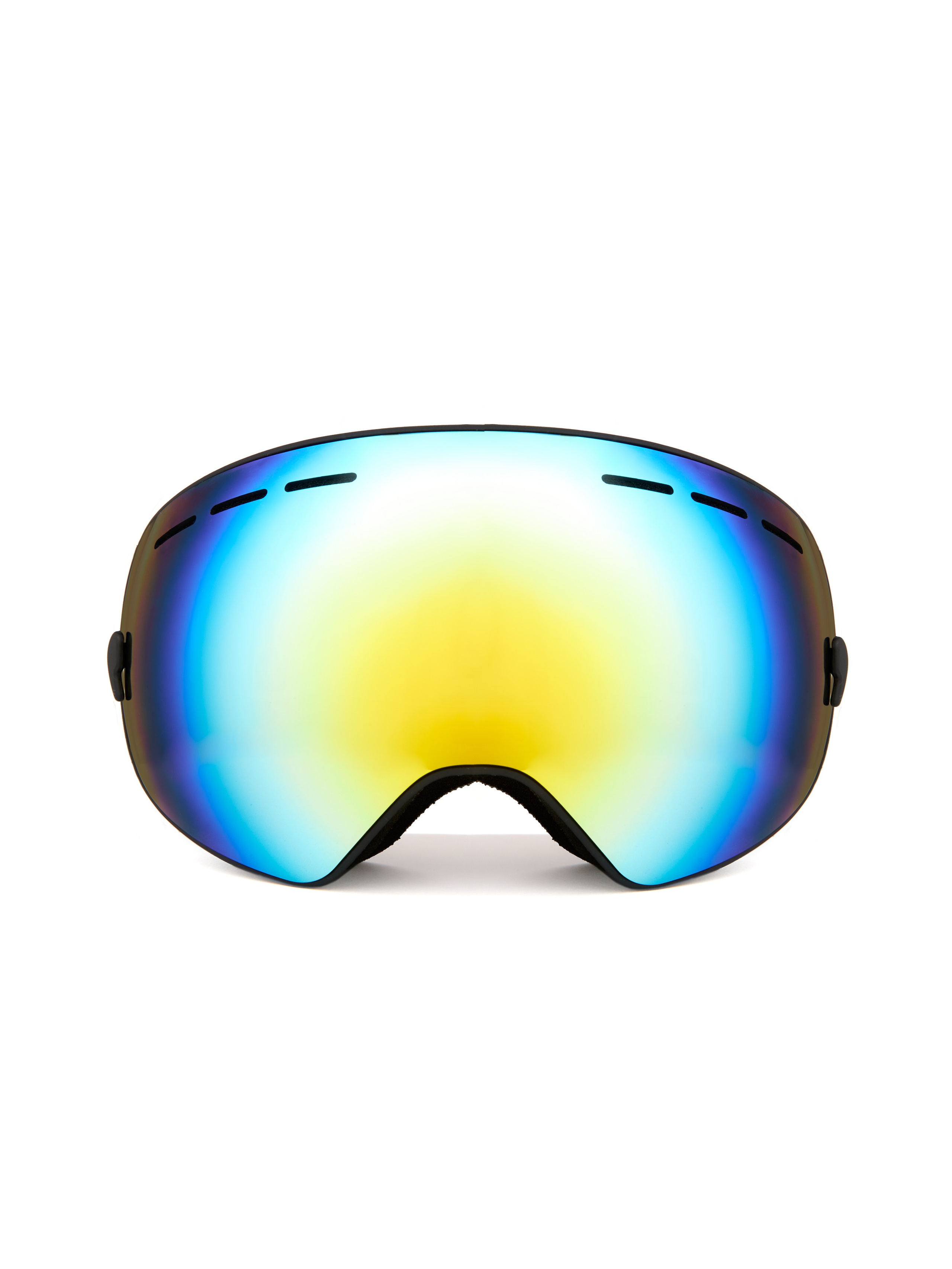 Спорт, туризм, фитнес. Предметная фотосъемка в Алматы. Предметный фотограф для маркетплейстов Артур Ахмадиев