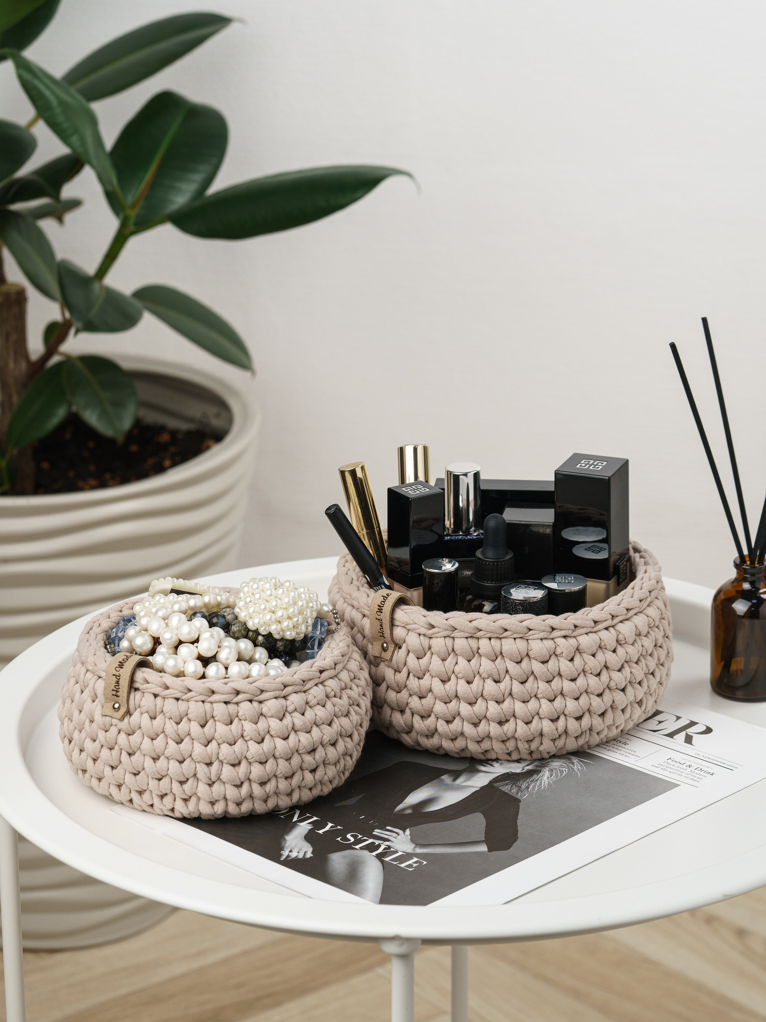 В интерьере. KED Production — продакшн из СПб. Создаём фото, видео и контент, который помогает брендам и селлерам продавать больше