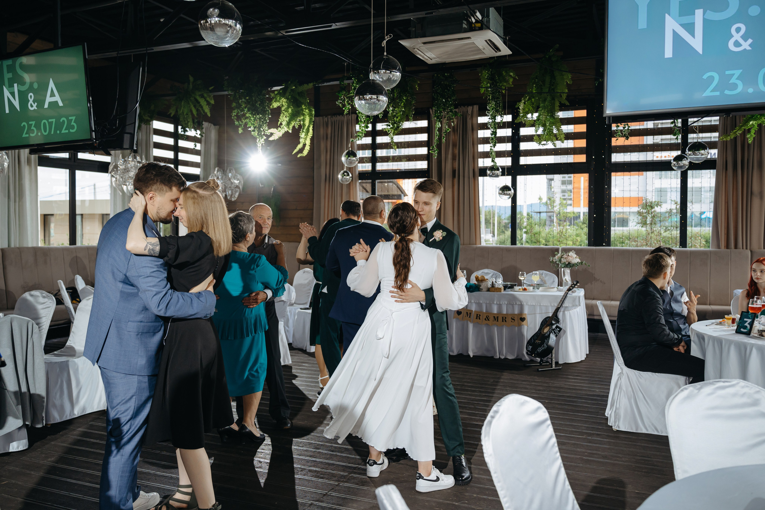 Николай и Анастасия. Свадебный фотограф Красноярск Вязьминова Мария