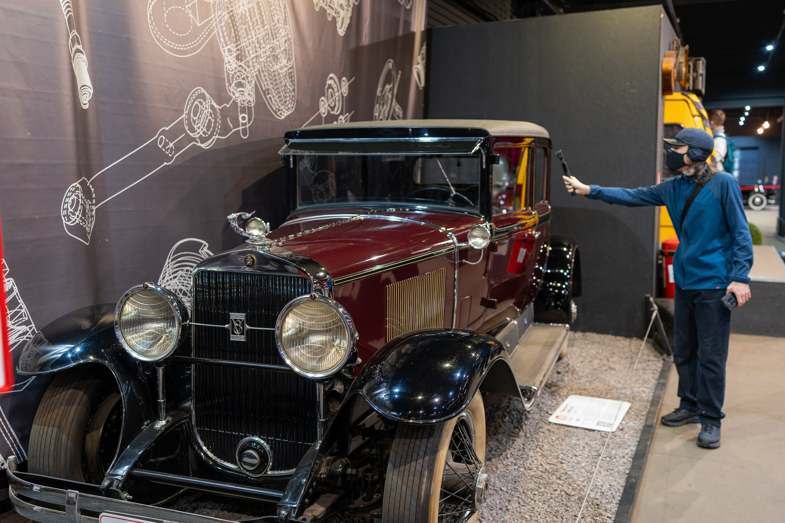 20251028 Музей Автомобили мира. Дмитрий Ремизов. Фотография, как хобби