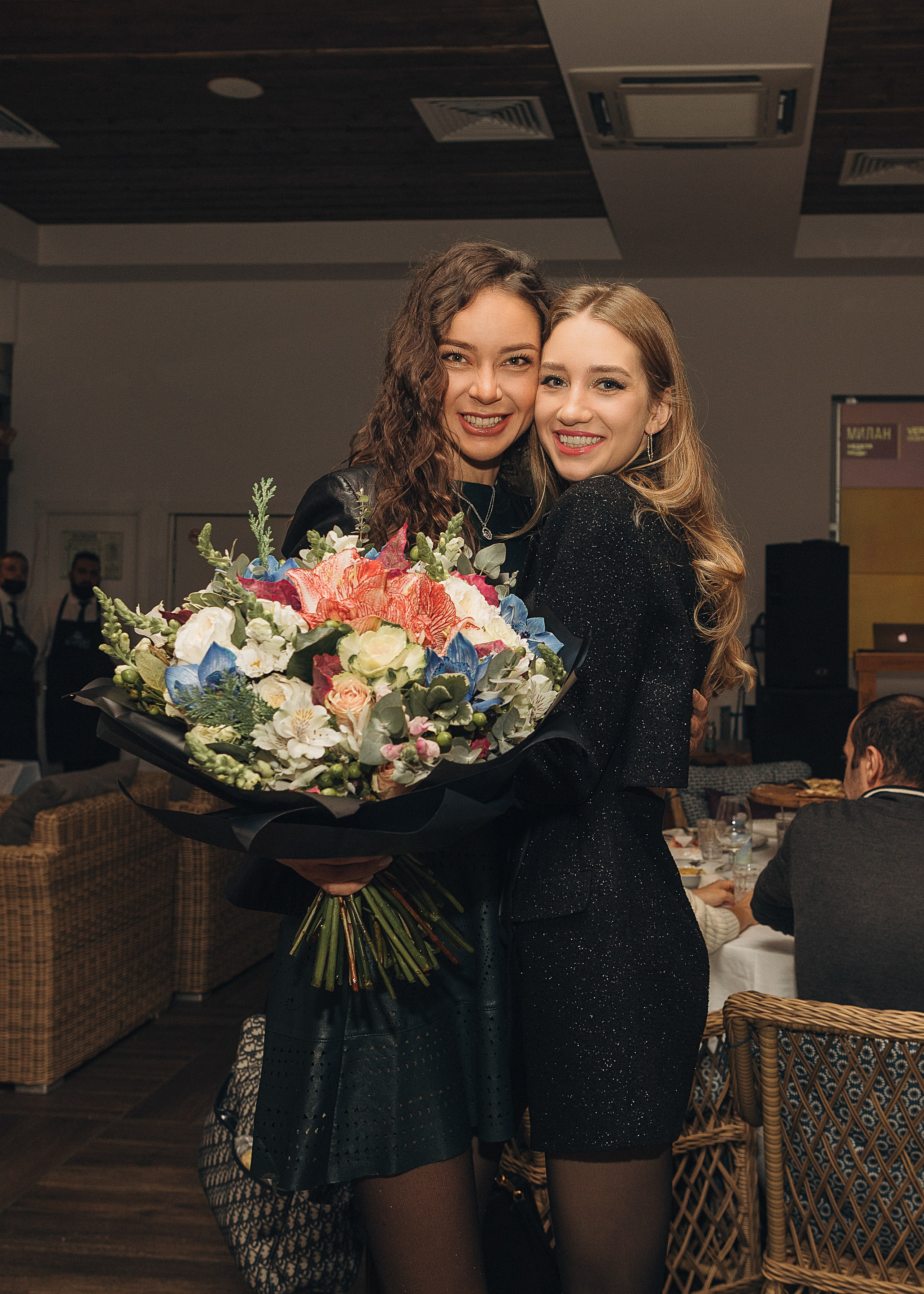 Ресторан МАРИО Village Юлия день рождения. Портретный фотограф в Москве и МО Зимина Татьяна