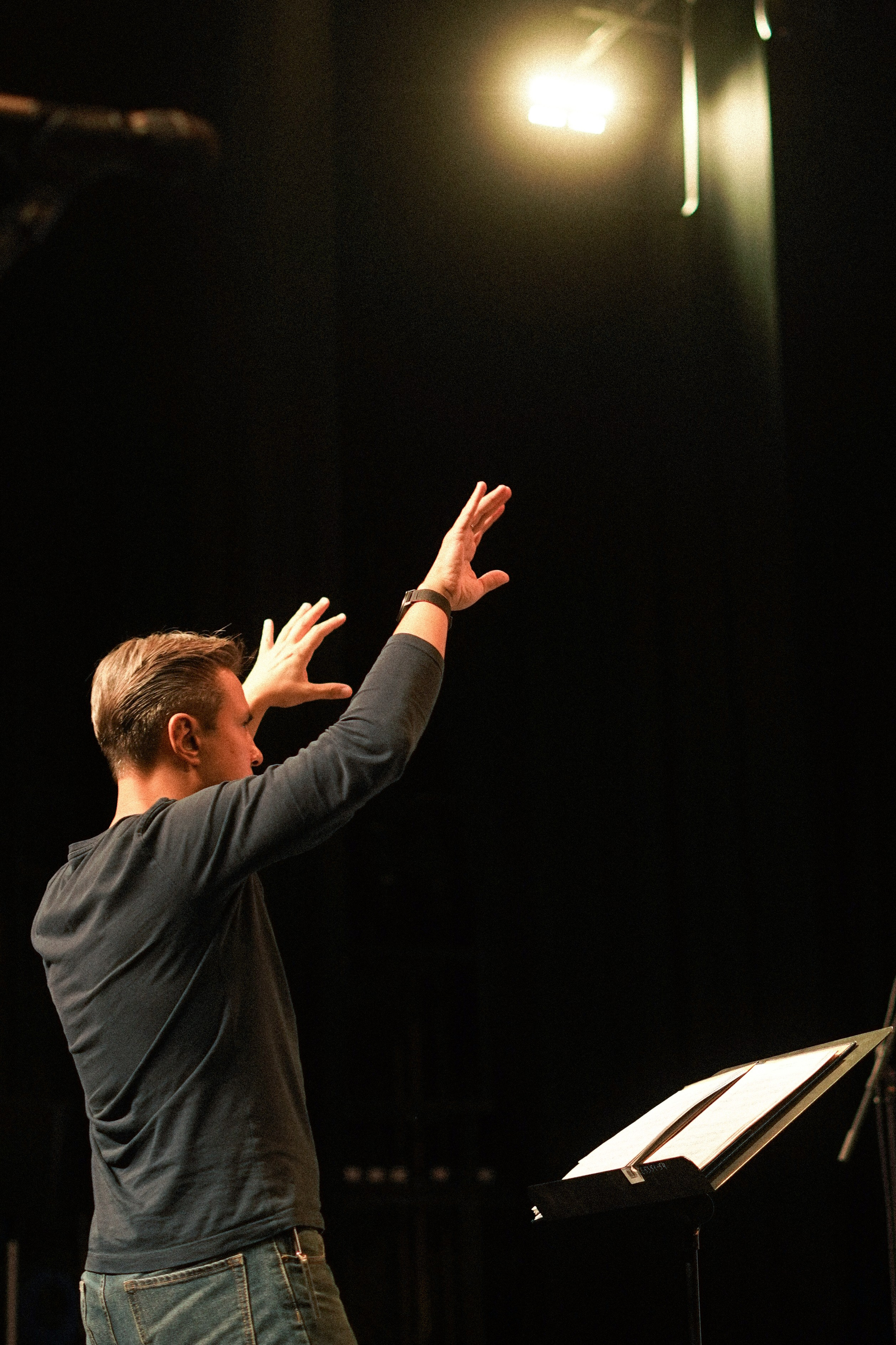 Хор Сретенского Монастыря. Концертный и репортажный фотограф Ханты-Мансийск Воинская Татьяна