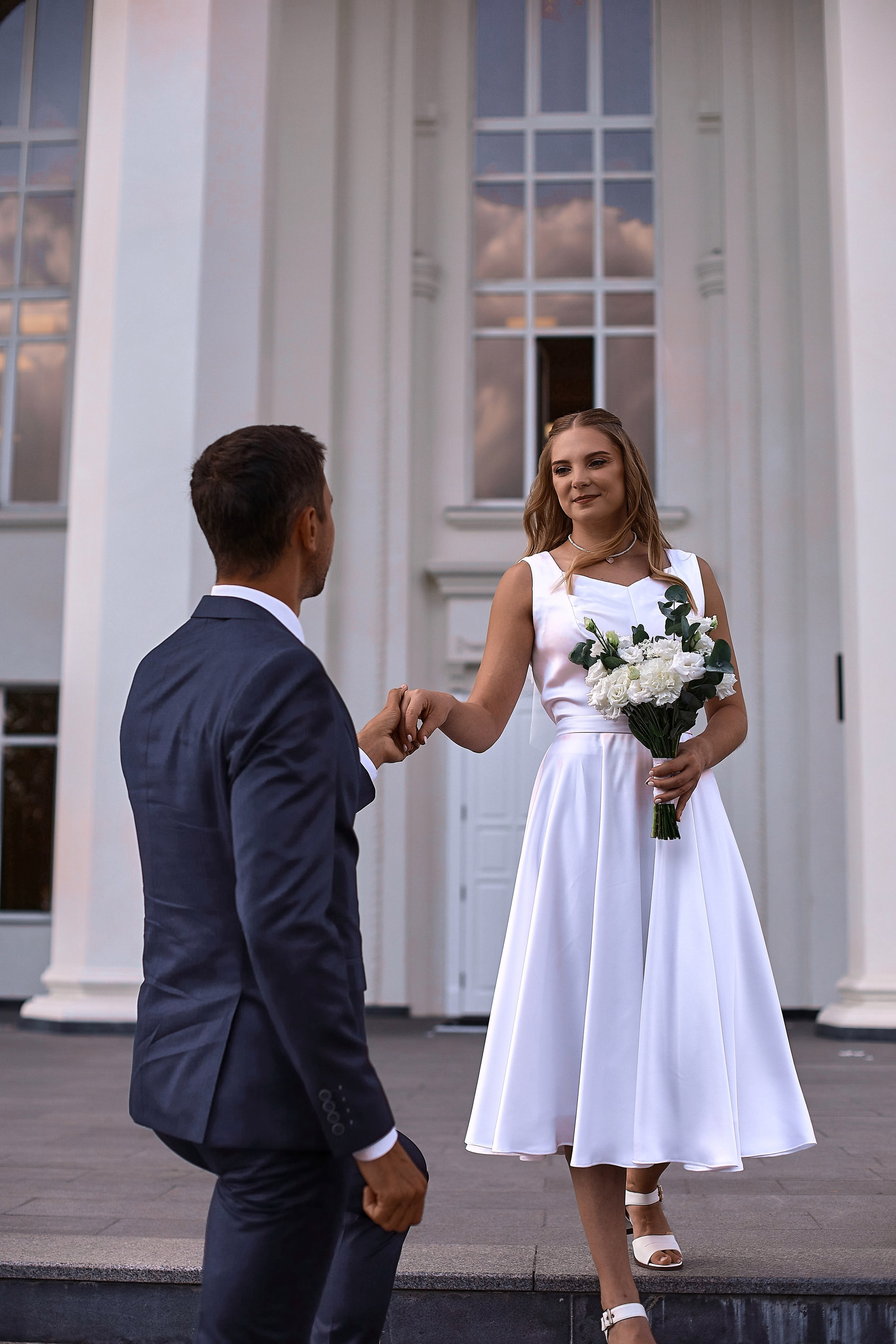 Свадебная фотосессия Евгения и Дарьи в Екатериненском загсе. Семейный и свадебный фотограф в Краснодаре Михеева Светлана