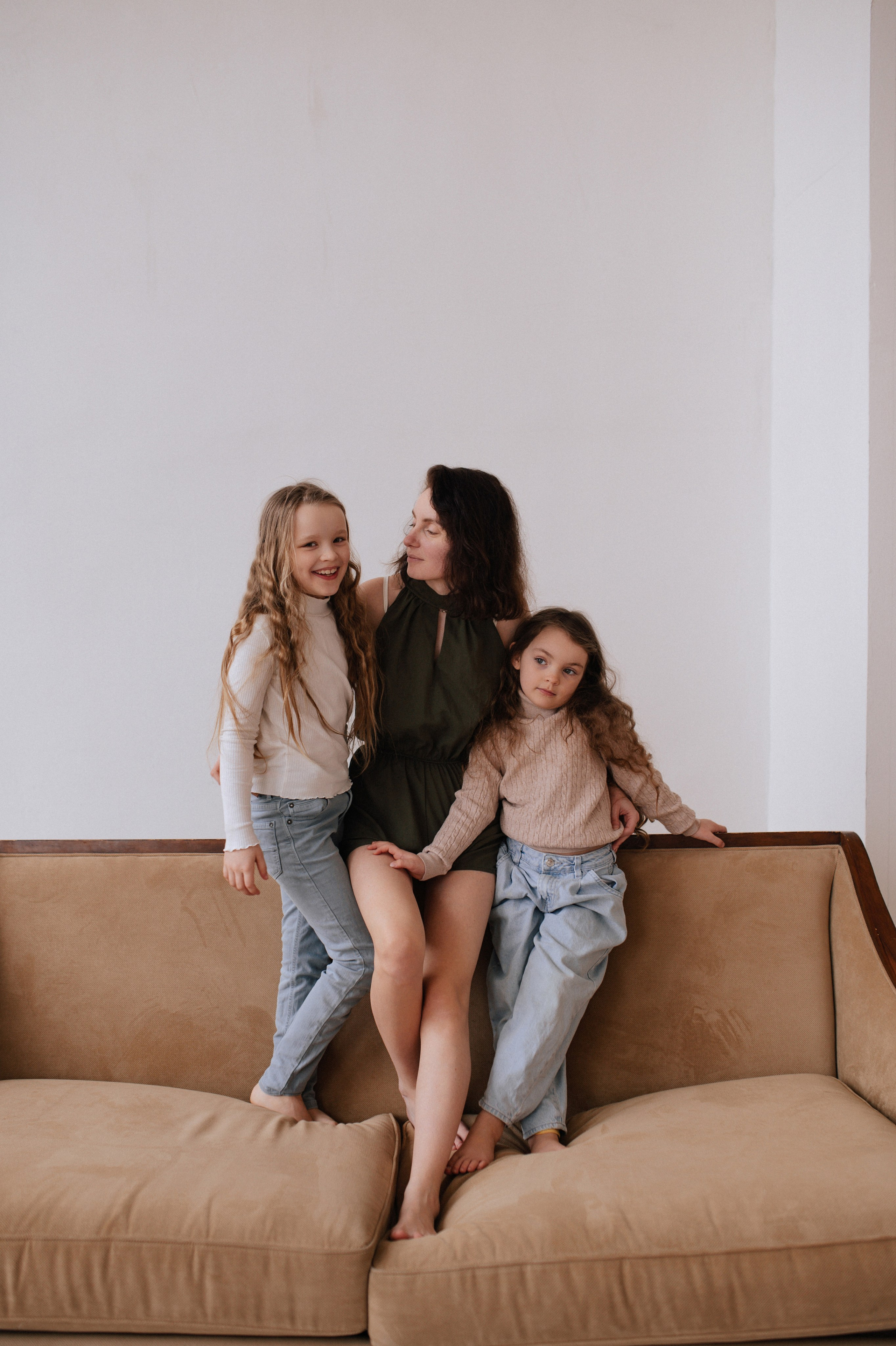 Мама и дочки. Фотограф Светлана Васильева