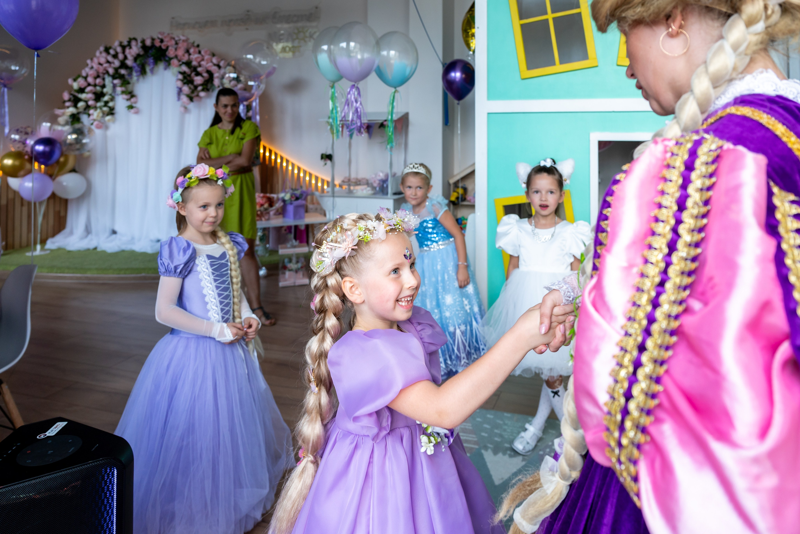 ДР в лофте с фокусником