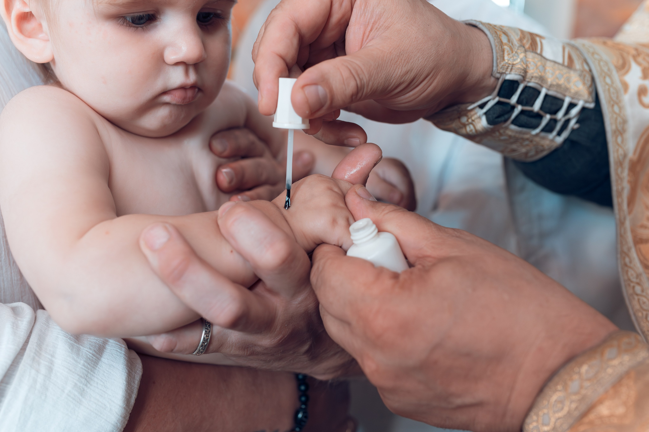 Фотограф в храме. Дарья Нетреба Фотограф на Крещение, Венчание Псков и область