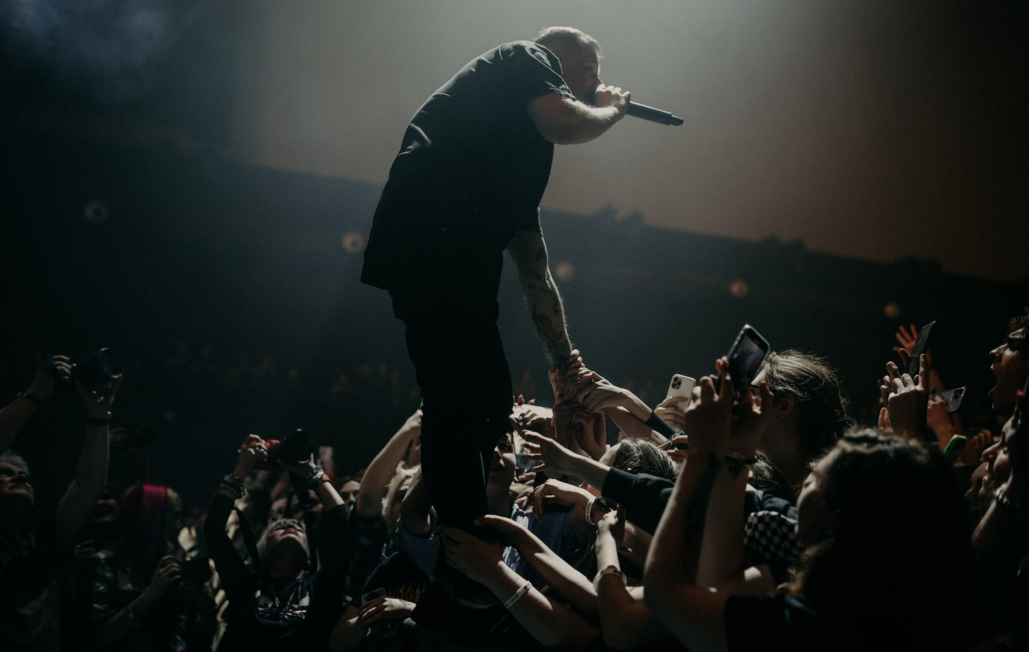 ANACONDAZ @MUSIC MEDIA DOM