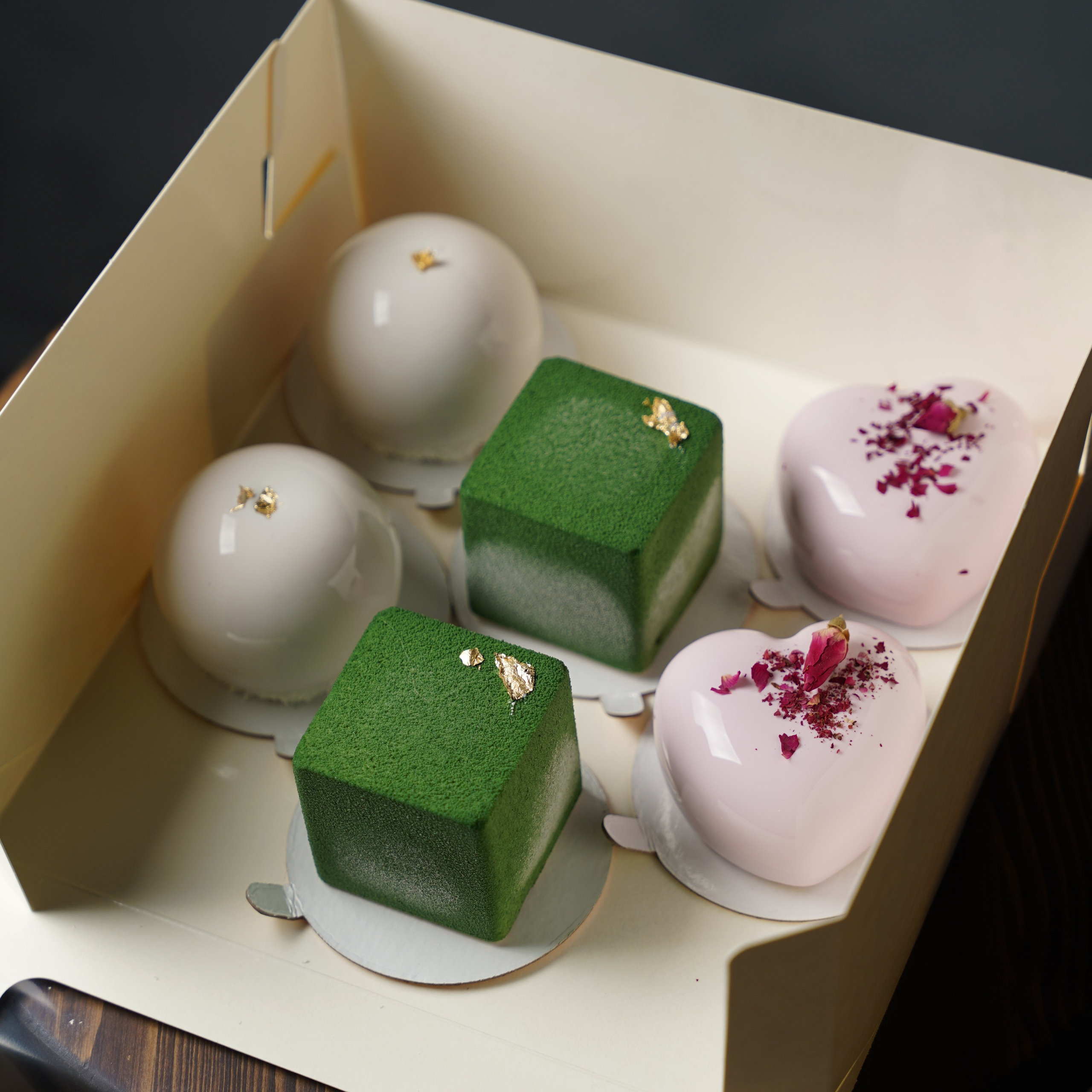 Варианты муссовых пирожных. Кондитер Наталья Ташматова