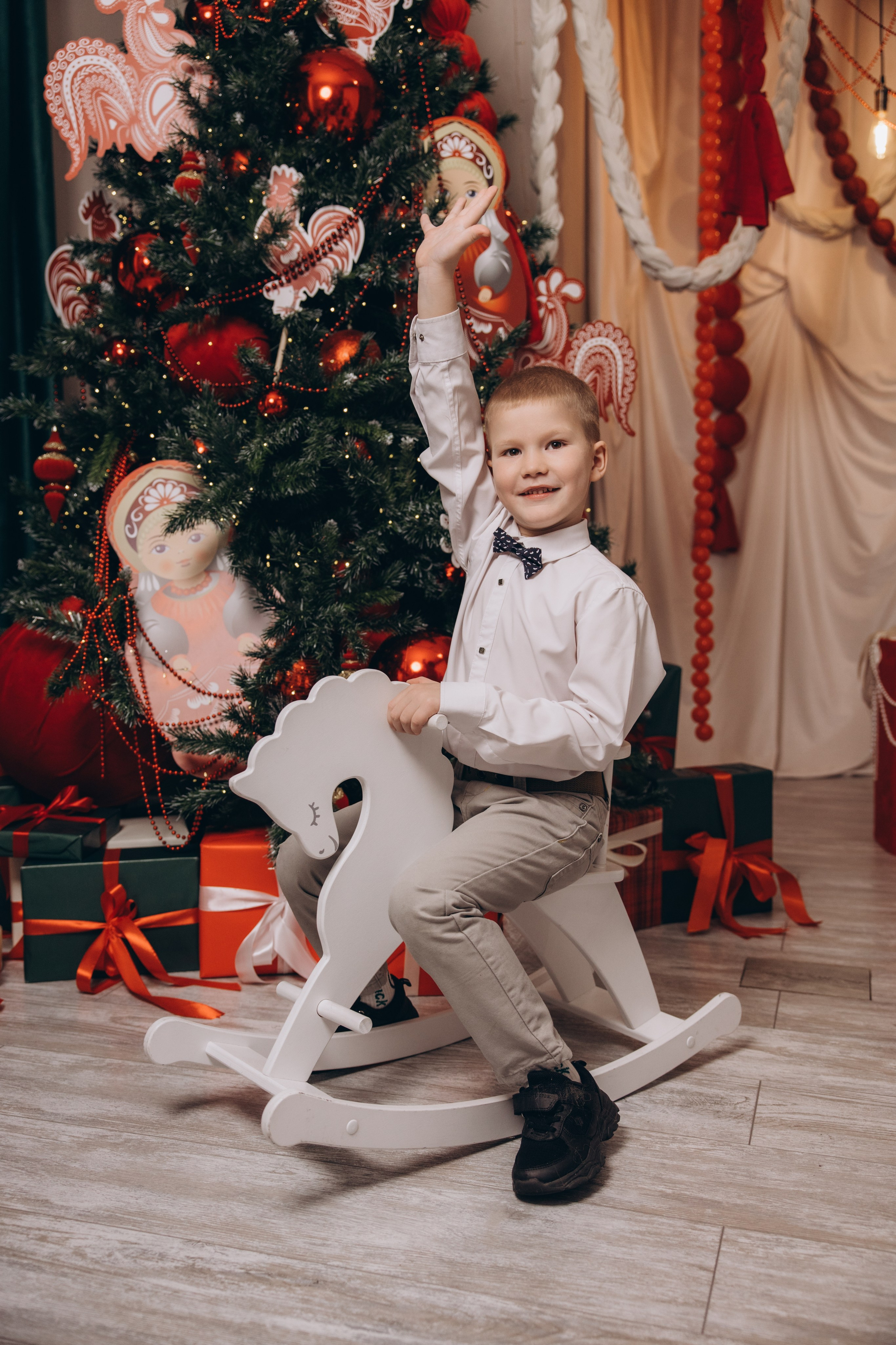 Новогодние истории в студии 8 этаж. Свадебный, семейный фотограф в Иркутске Светлана Макаричева