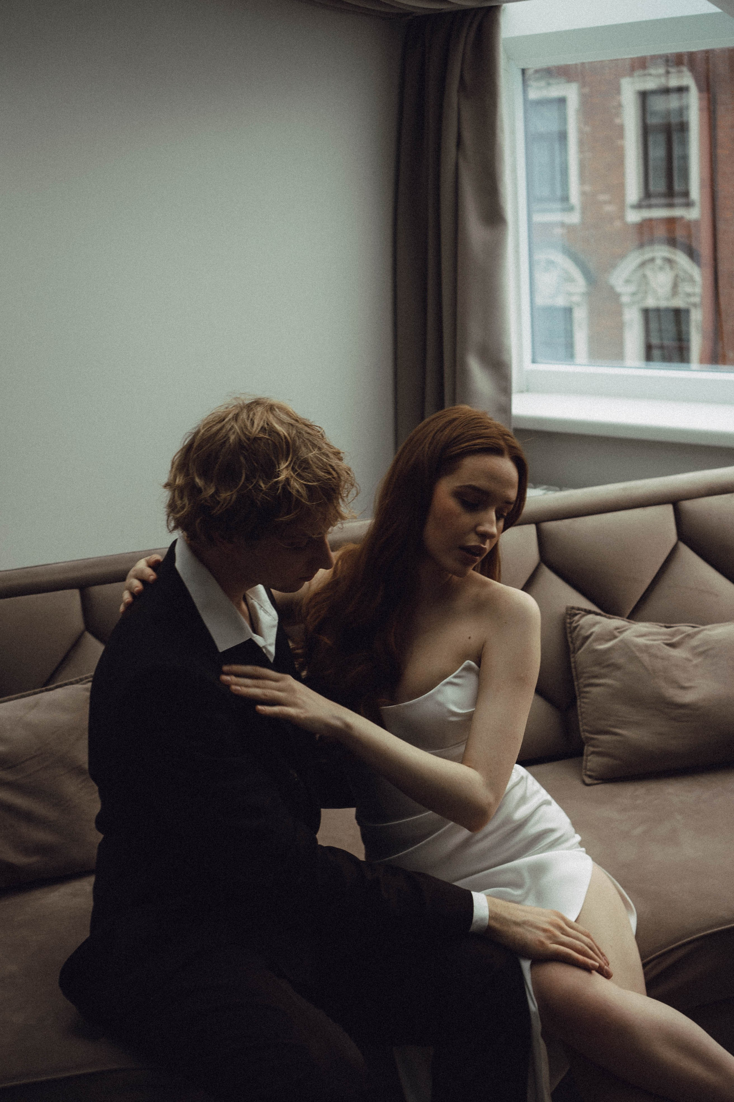 СВАДЕБНАЯ СЬЕМКА В ОТЕЛЕ. СБОРЫ ЖЕНИХА И НЕВЕСТЫ И ТАКЖЕ ТОР И ПОДГОТОВКА К ПРОГУЛКЕ. Профессиональный фотограф, Санкт-Петербург — Виктория Богомолова