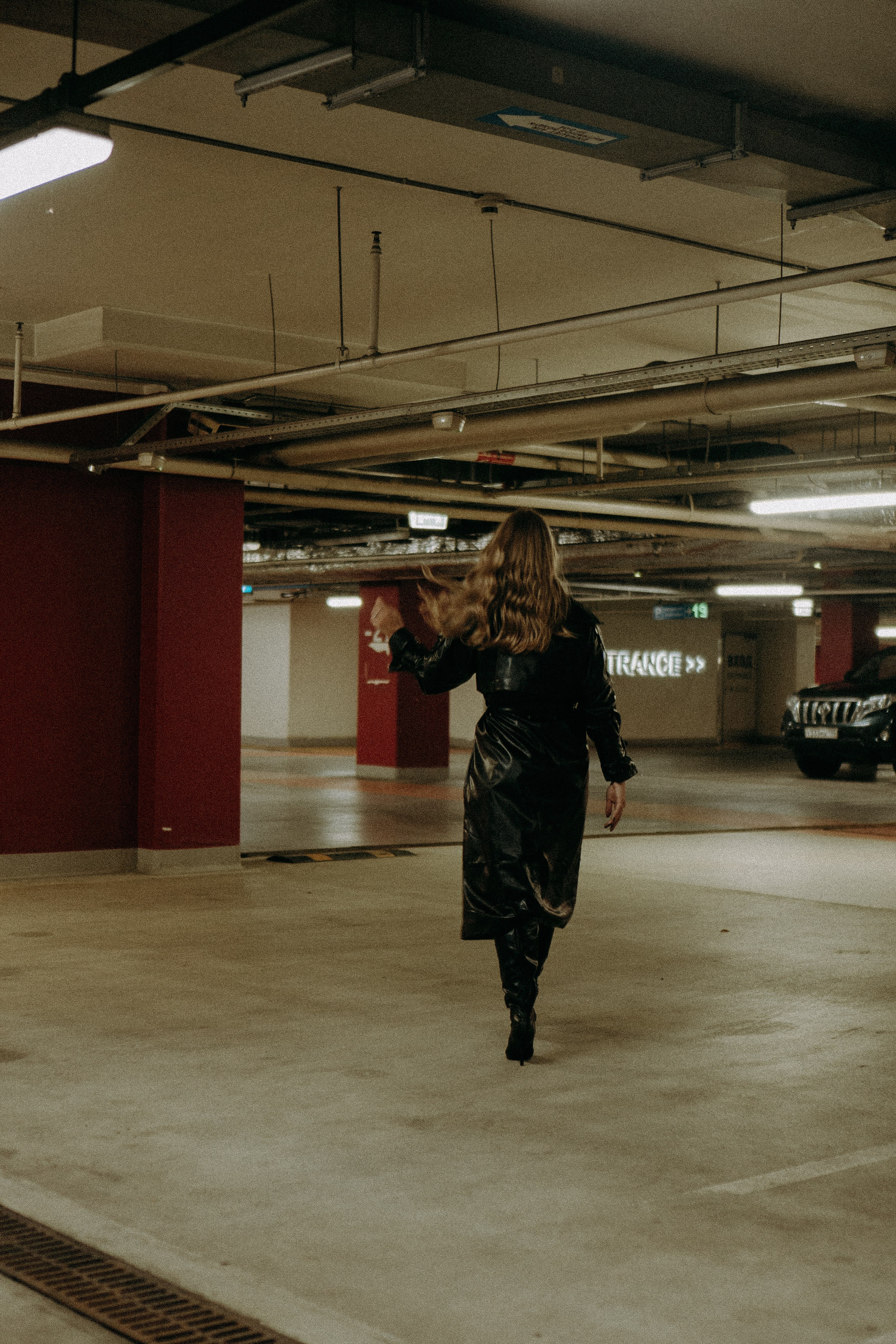 НА ПАРКОВКЕ. Профессиональный фотограф, Санкт-Петербург — Виктория Богомолова