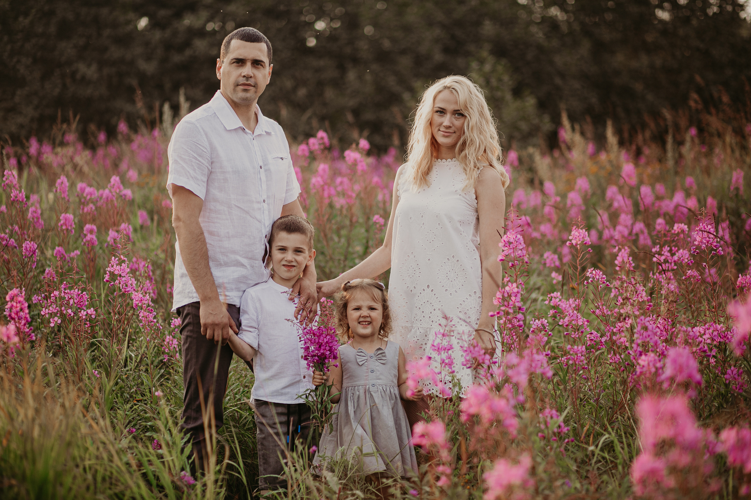 Семейная фотосессия на природе. Портретный, семейный, свадебный фотограф в Магадане — Екатерина Литвин