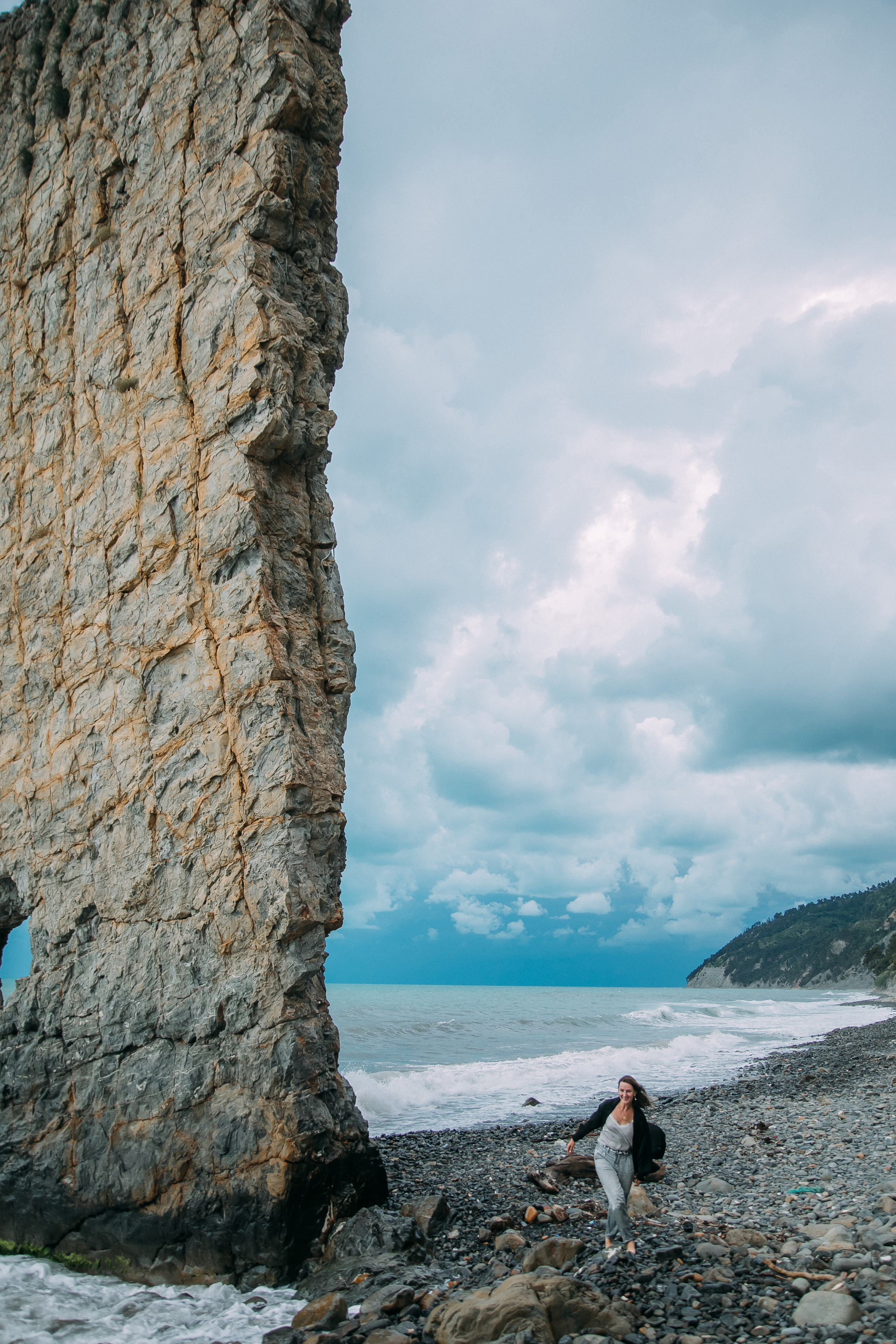 Скала «Парус» и Евгения. Портретный, семейный, свадебный фотограф в Магадане — Екатерина Литвин