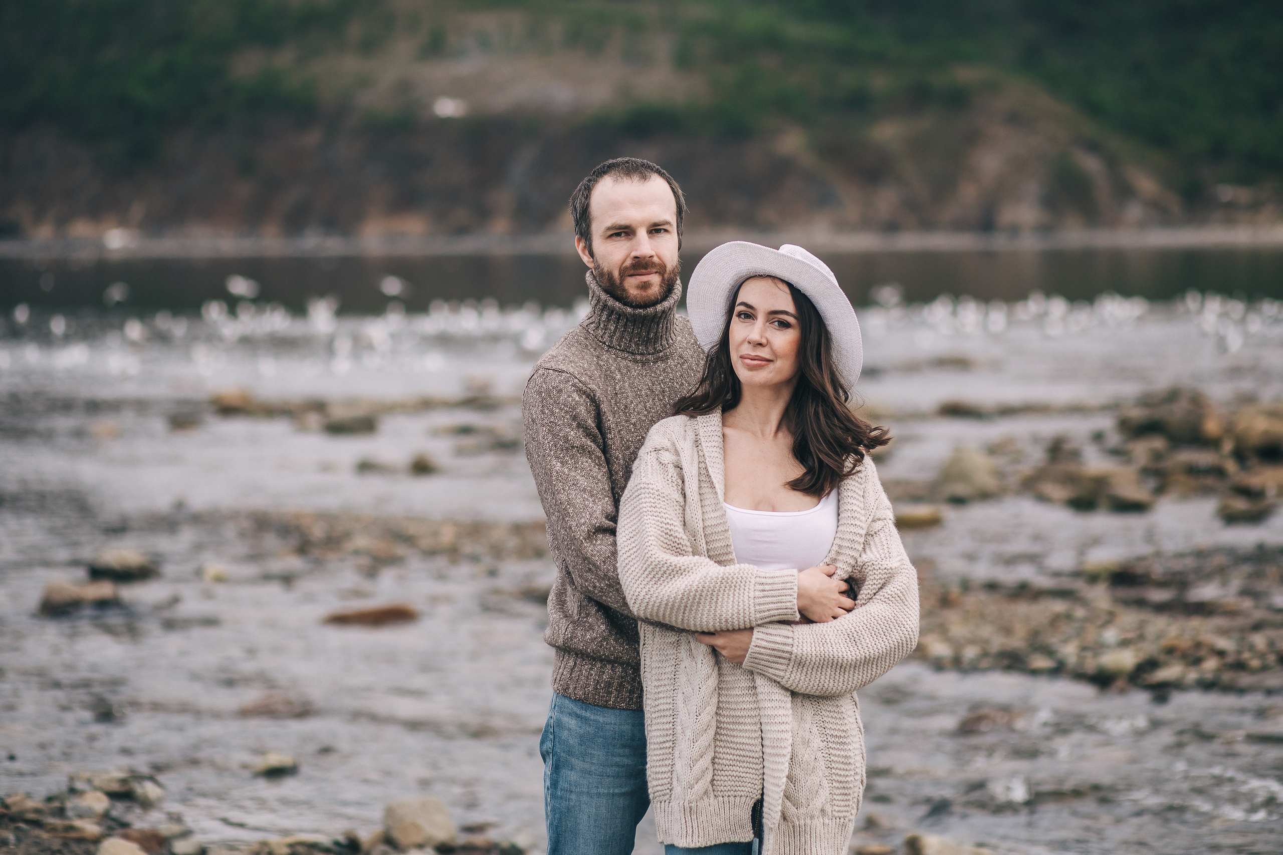 Романтичная семейная Фотосессия для двоих на берегу Охотского моря. Портретный, семейный, свадебный фотограф в Магадане — Екатерина Литвин