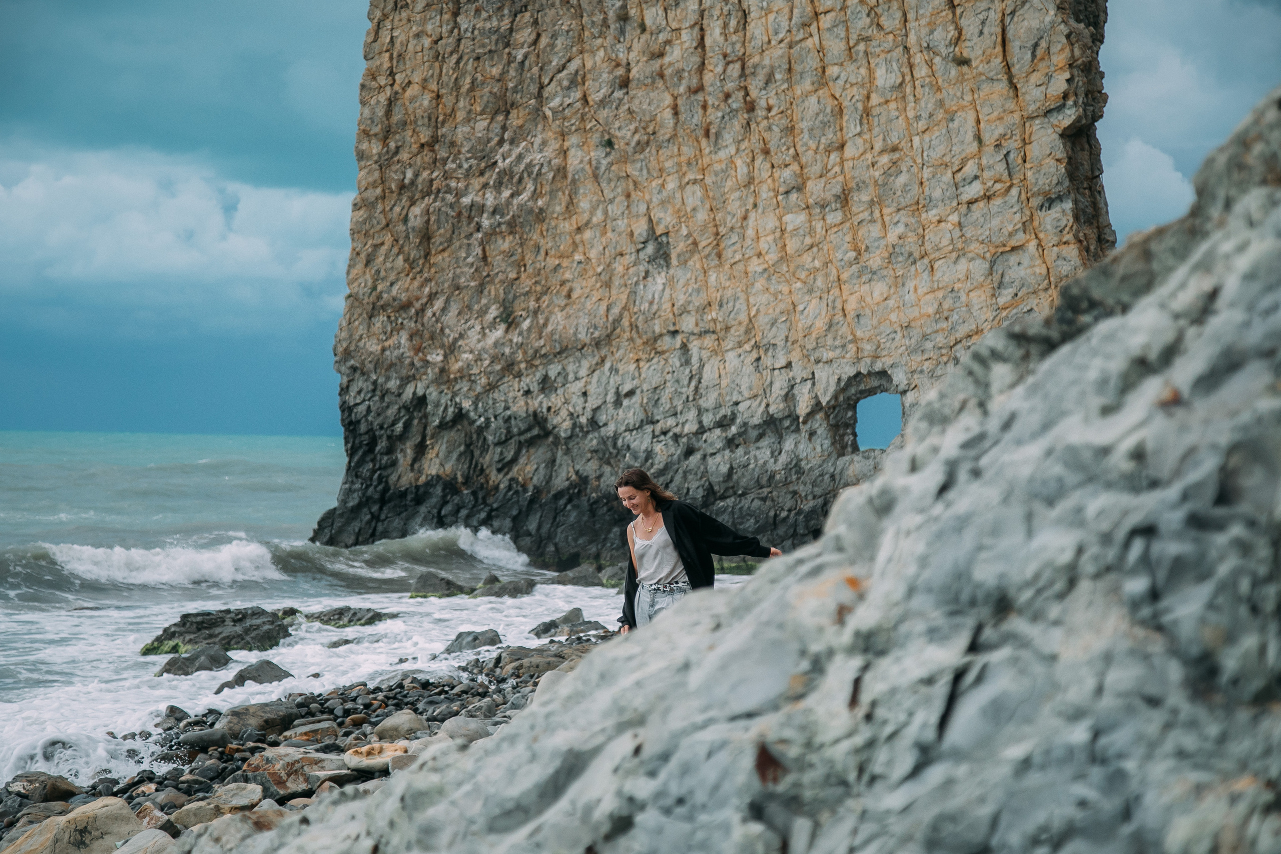 Скала «Парус» и Евгения. Портретный, семейный, свадебный фотограф в Магадане — Екатерина Литвин