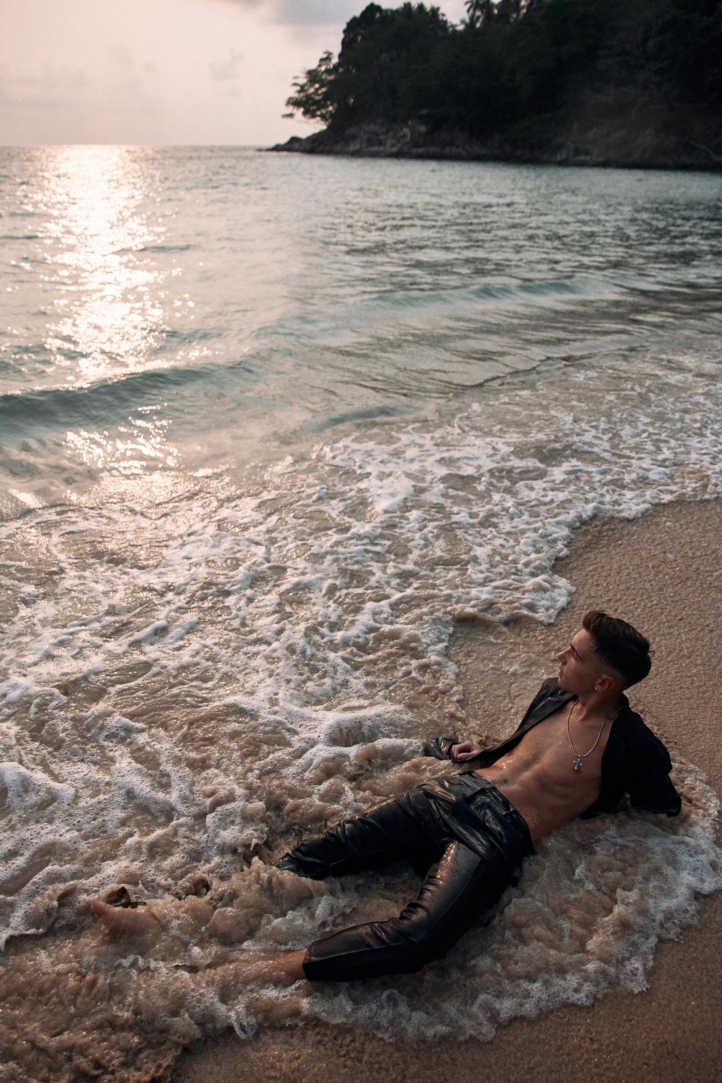 SECRET BEACH. Дмитрий Мазуркевич: Профессиональный Репортажный Фотограф