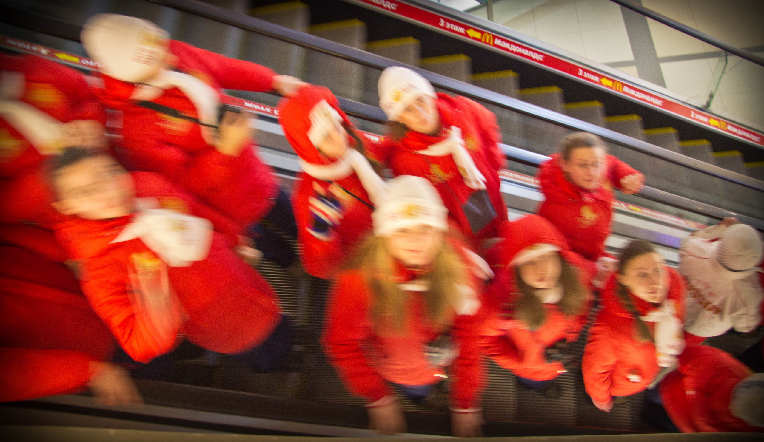 2012. Стрит-фотография, полная абсурда, идиотизма и красоты