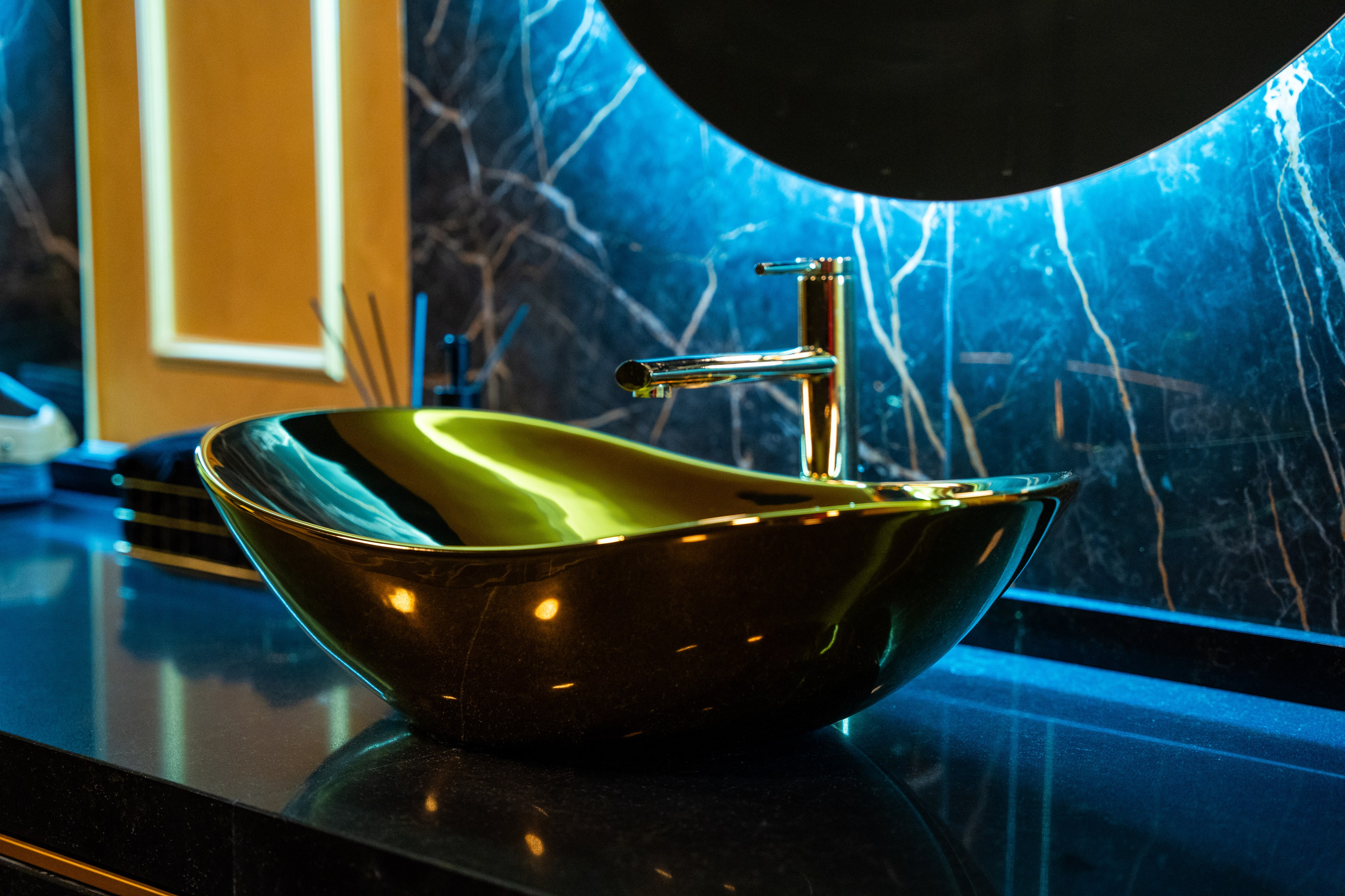 Фотосъемка интерьера стриптиз-клуба Hefner — элитный клуб Краснодара. Интерьерная фотосъемка клуба Hefner в Краснодаре — профессионально. Шедевры для Вас! Фотограф и Видеограф в Краснодаре Пахиев Руслан