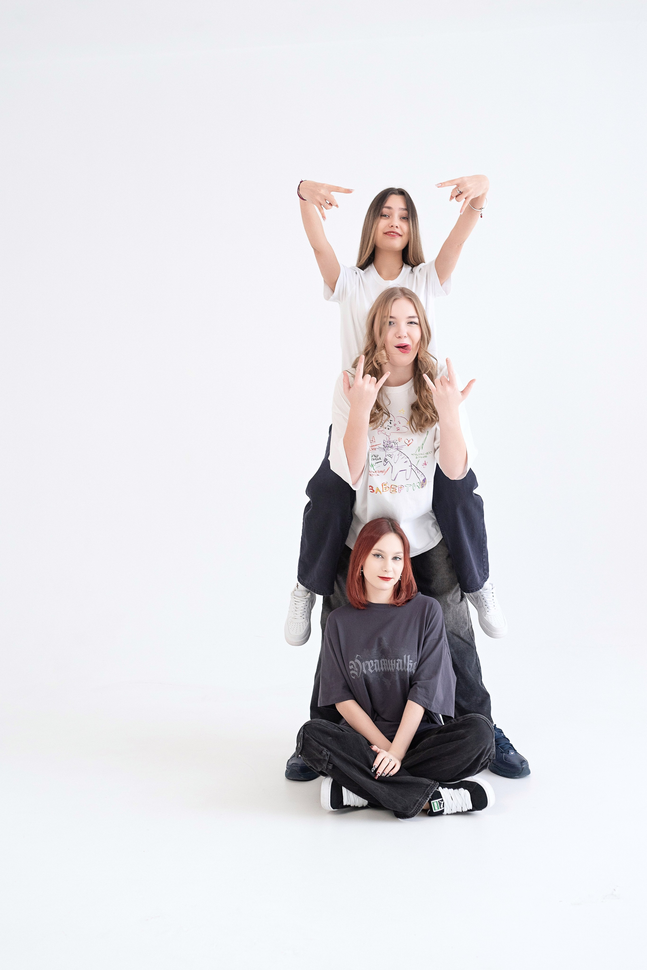 9 класс на циклораме. Детский и семейный фотограф в Сургуте и Нефтеюганске Анна Старцева