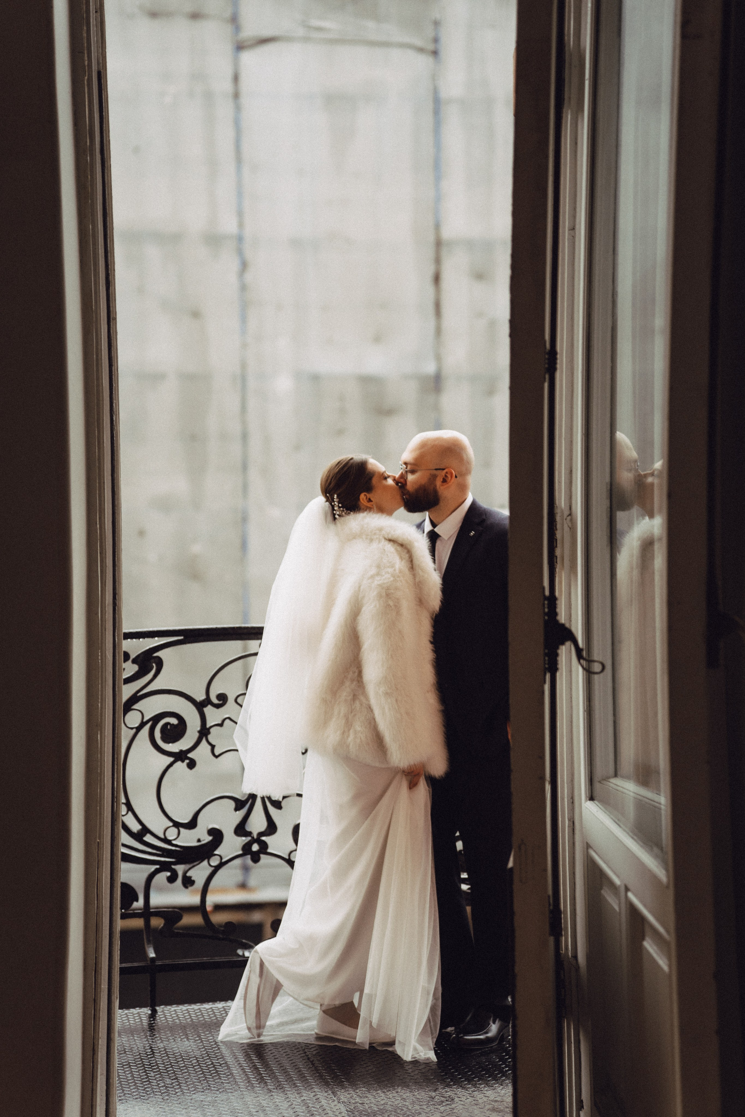 СВАДЕБНАЯ СЬЕМКА ВО ВТОРОМ ДВОРЦЕ (ДЕКАБРЬ) ТАКЖЕ СЬЕМКА В СТУДИИ НА ЧЕРНЫШЕВСКОЙ. Профессиональный фотограф, Санкт-Петербург — Виктория Богомолова